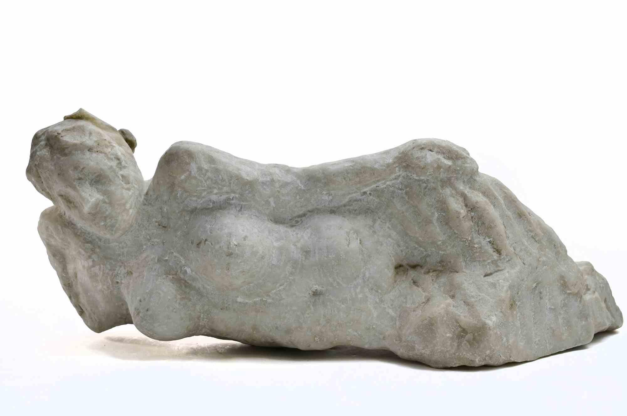 Marble sculpture realized by Sirio Pellegrini in 1960s.

Good condition.

Sirio Pellegrini, born in Rome on March 1, 1922, of Abruzzo origins (Capestrano), spent his childhood years in Rome, in the heart of the old city, behind the Academy of S.