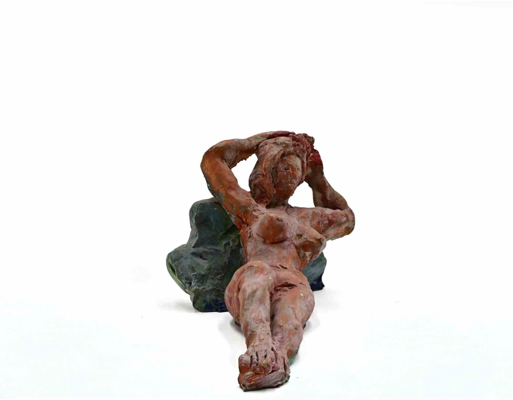 Niña reclinada - Escultura de Sirio Pellegrini - Años 60 en venta 2