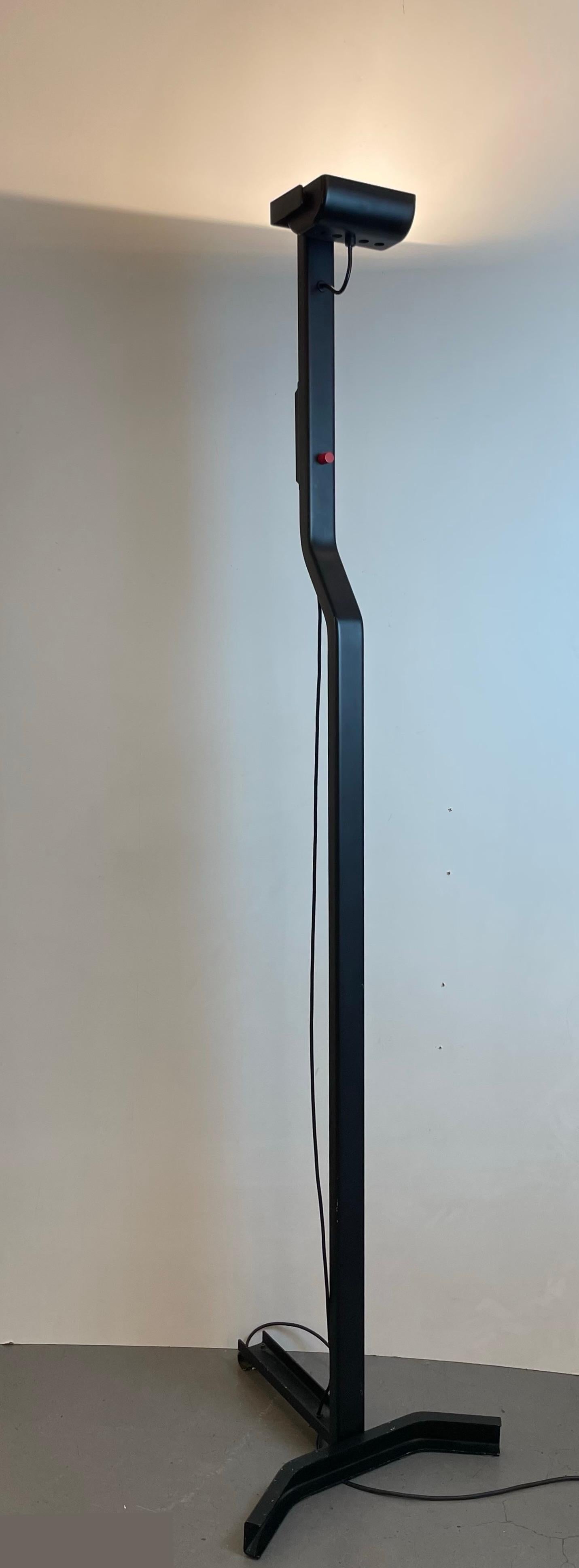 Sirio T, Post-Modern Floor Lamp by K.Takahama for Sirrah, 1980s For Sale 1