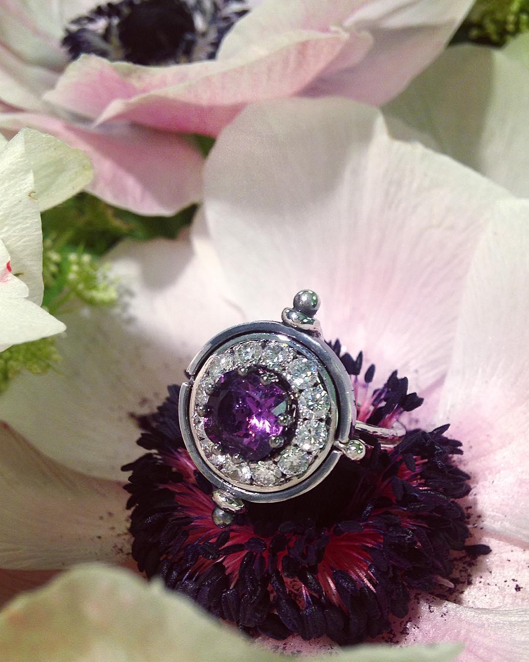 Cushion Cut Diamonds Amethyst Mira Ring in 18k white gold by Elie Top