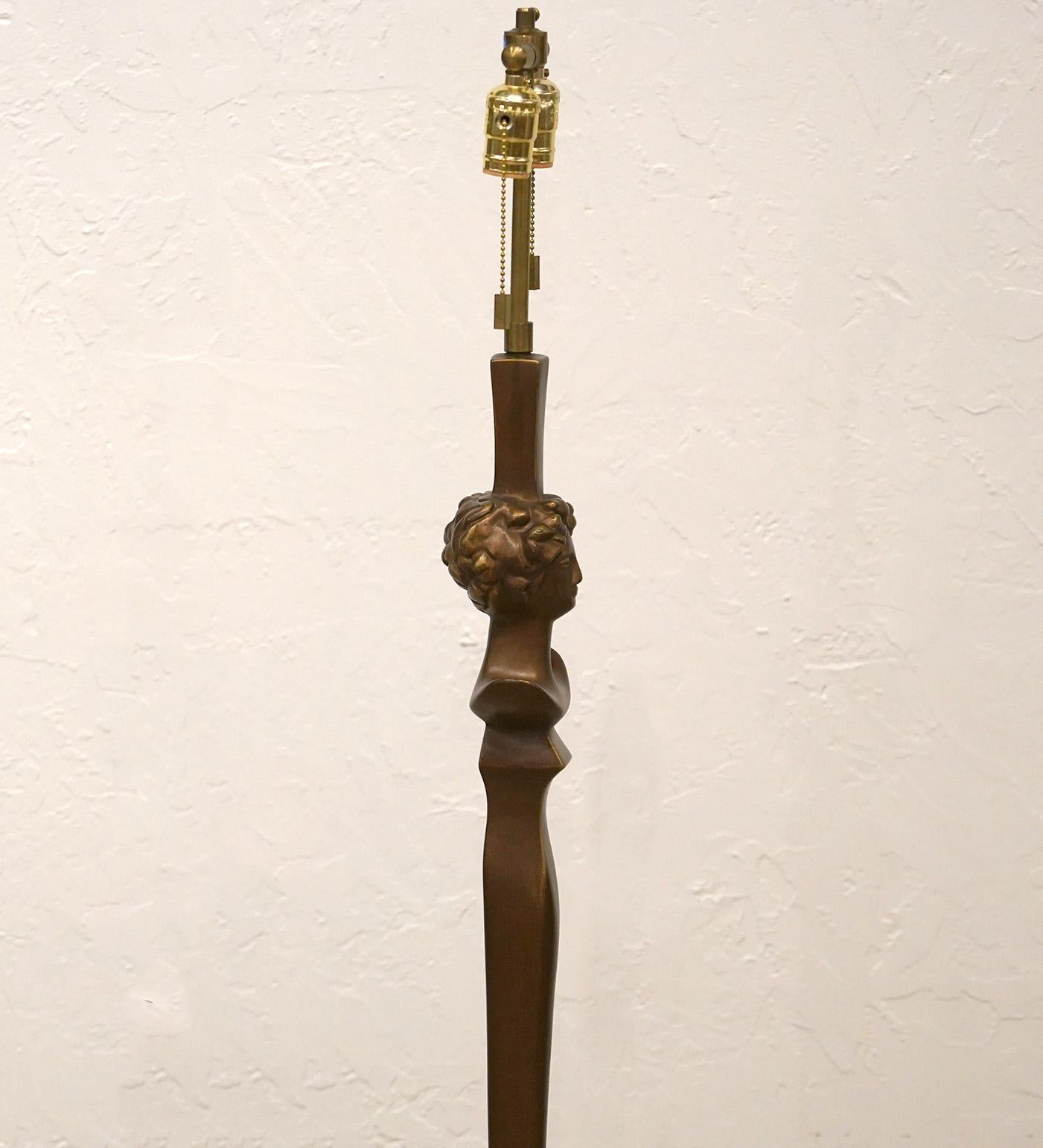 Sirmos Bronze Style Finish 'Tete de Femme' Floor Lamp after Alberto Giacometti In Good Condition In Ft. Lauderdale, FL
