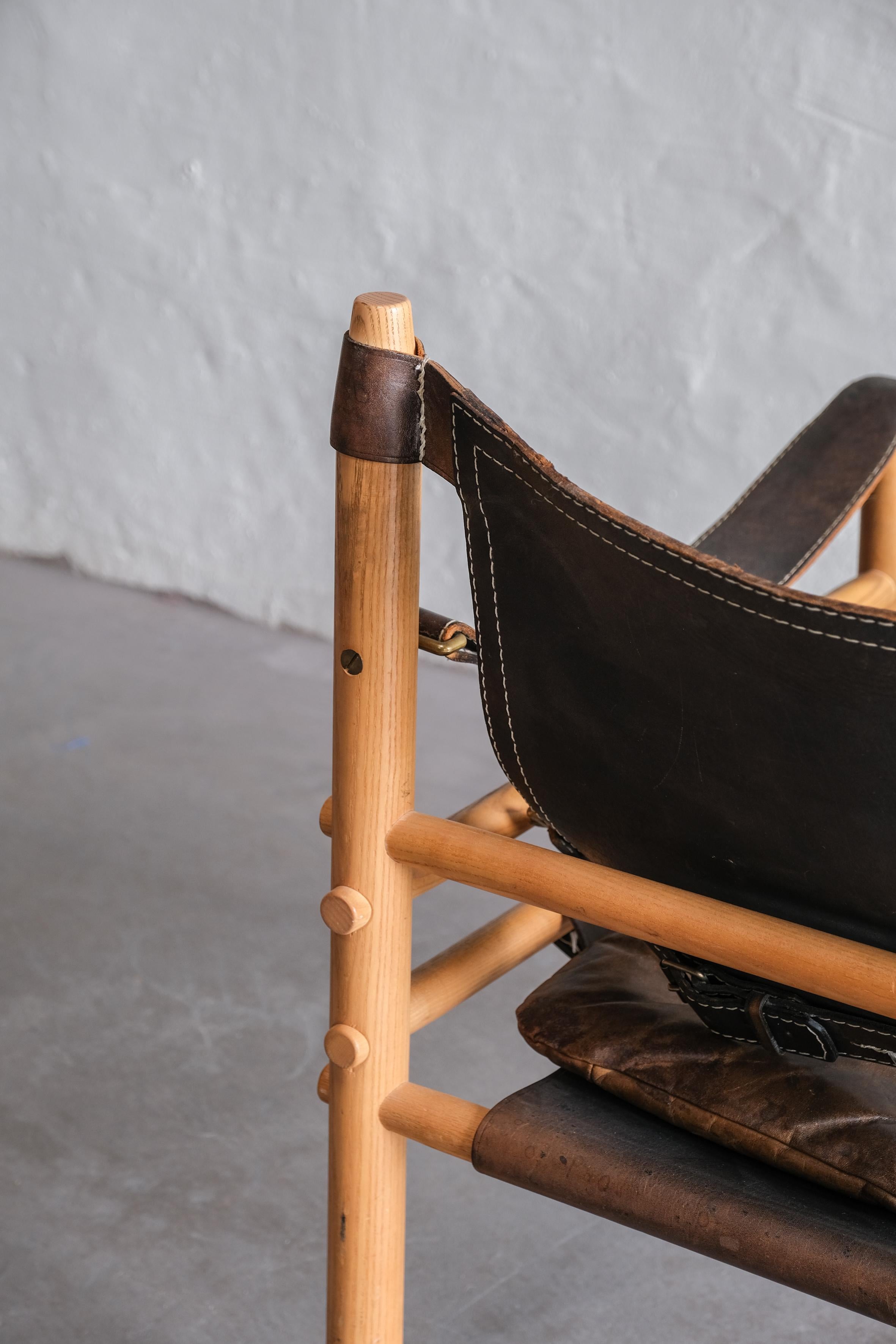 Sirocco Safari chair by Arne Norell in black leather, Sweden 1970 For Sale 3