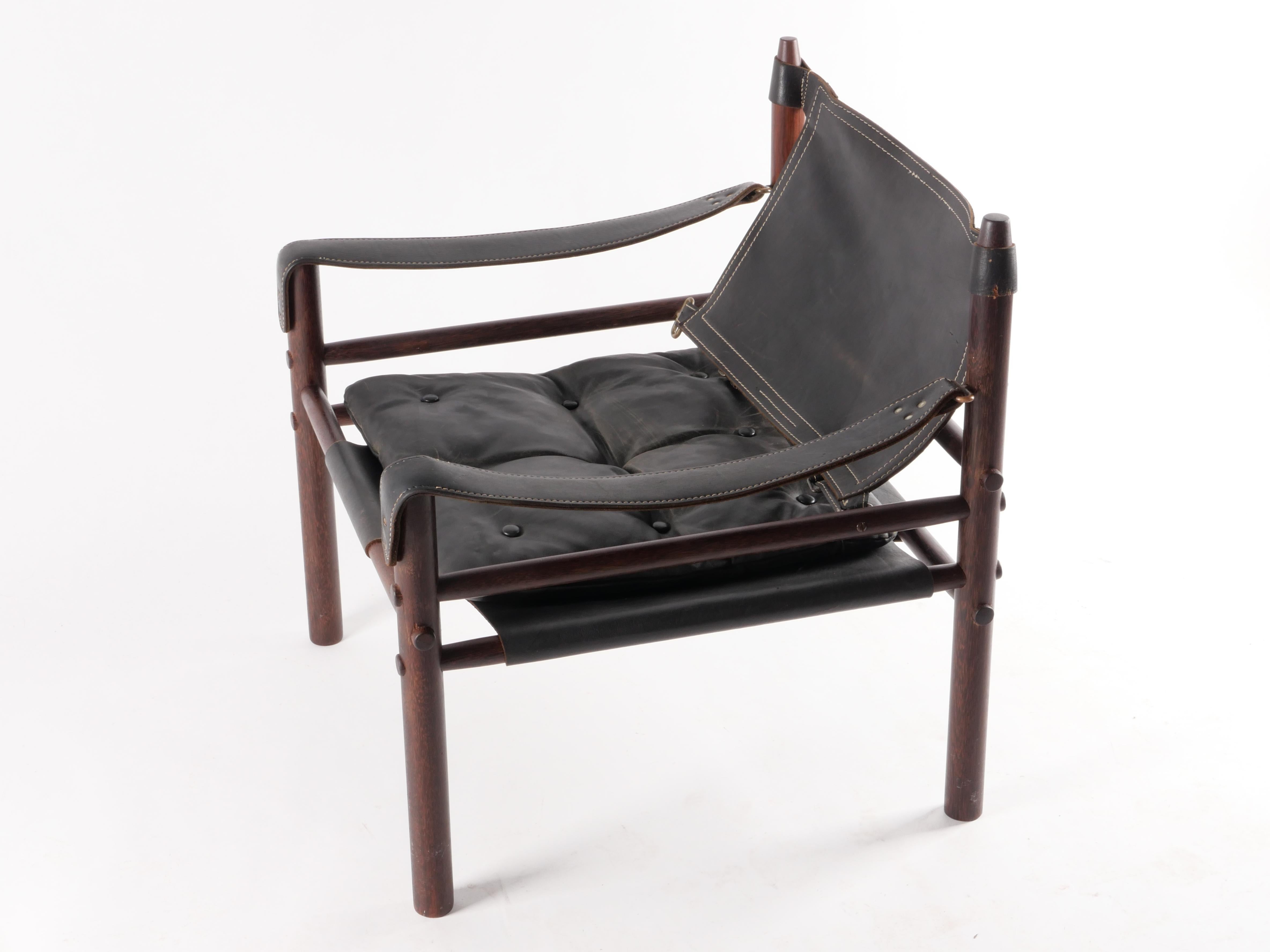 “Sirocco” Safari Chair in Leather by Arne Norell  In Fair Condition In Portland, OR