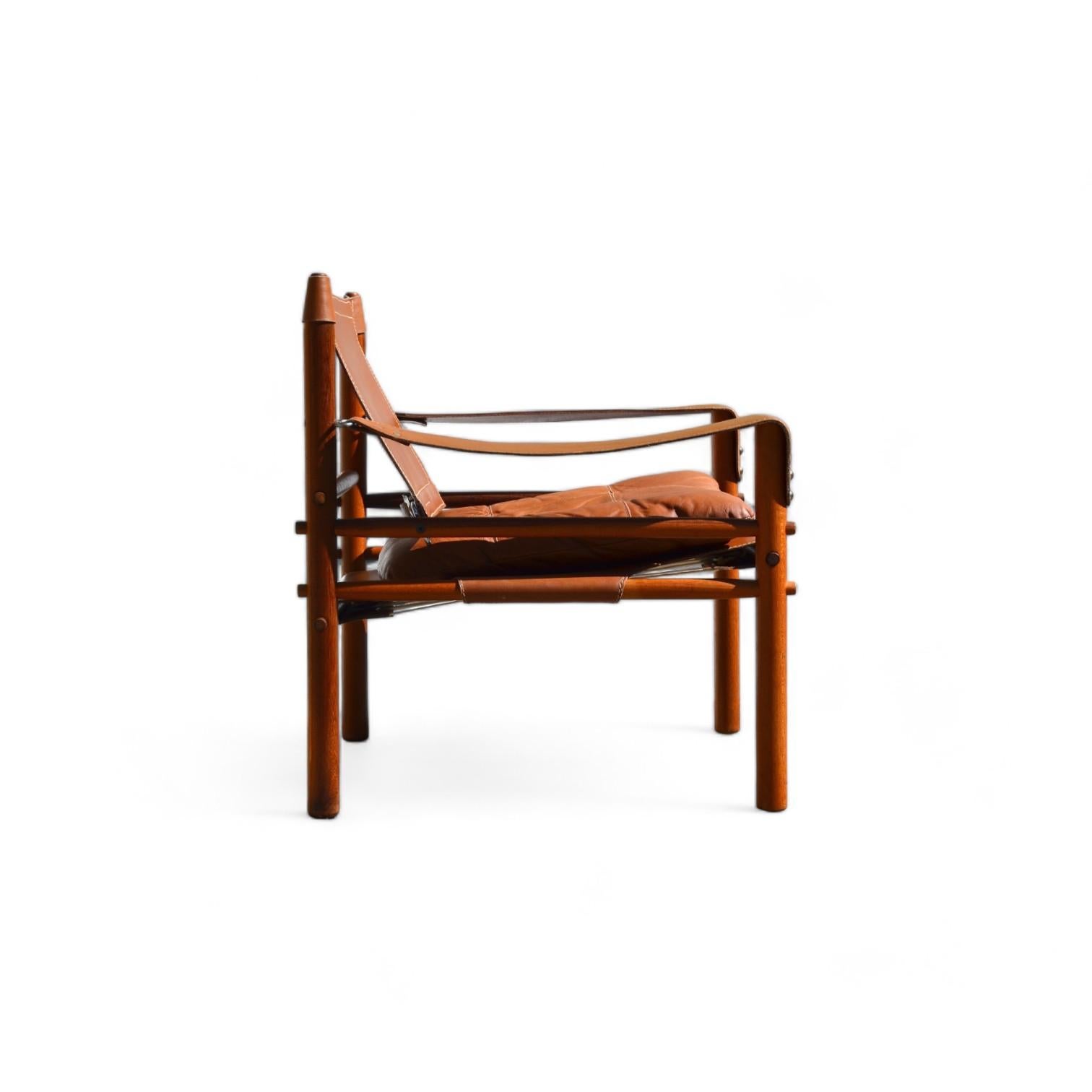 Sirocco teak armchair, Arne Norell, Sweden, 1964 In Good Condition In La Tour-de-Peilz, CH