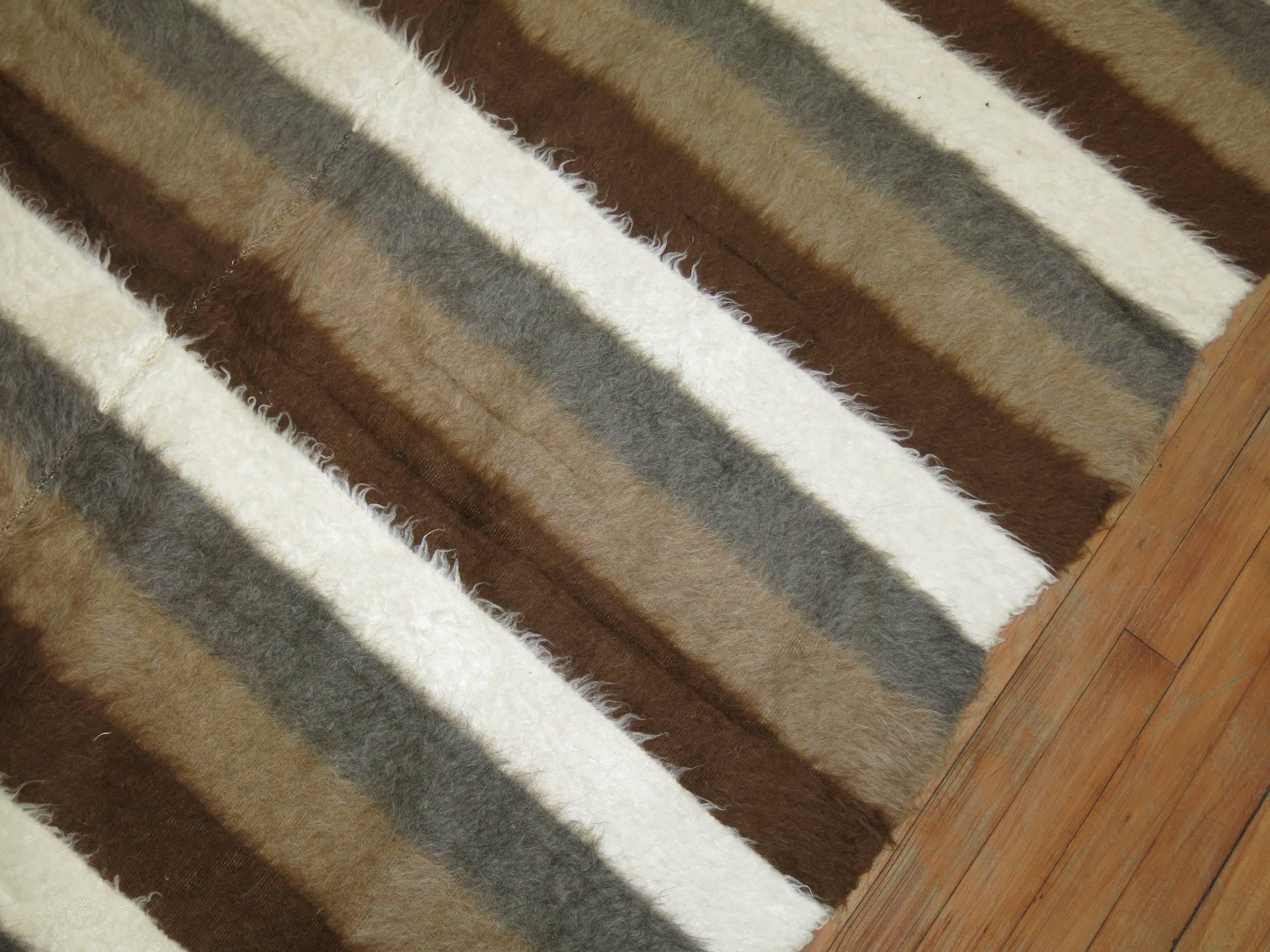 Sirt Vintage Turkish Striped Mohair Rug In Good Condition For Sale In New York, NY