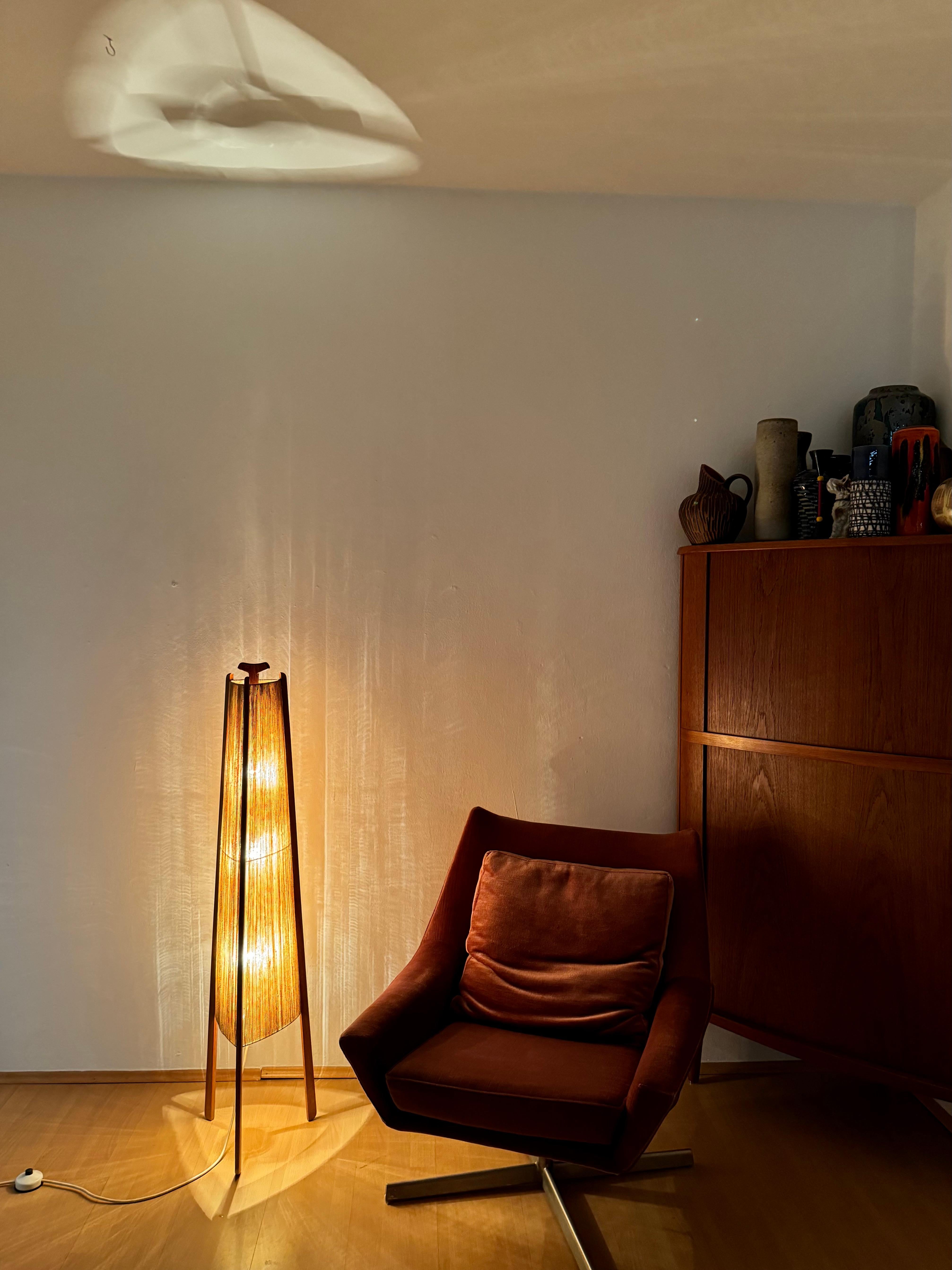 Lampada da terra in Sisal e Teak di Temde in vendita 4