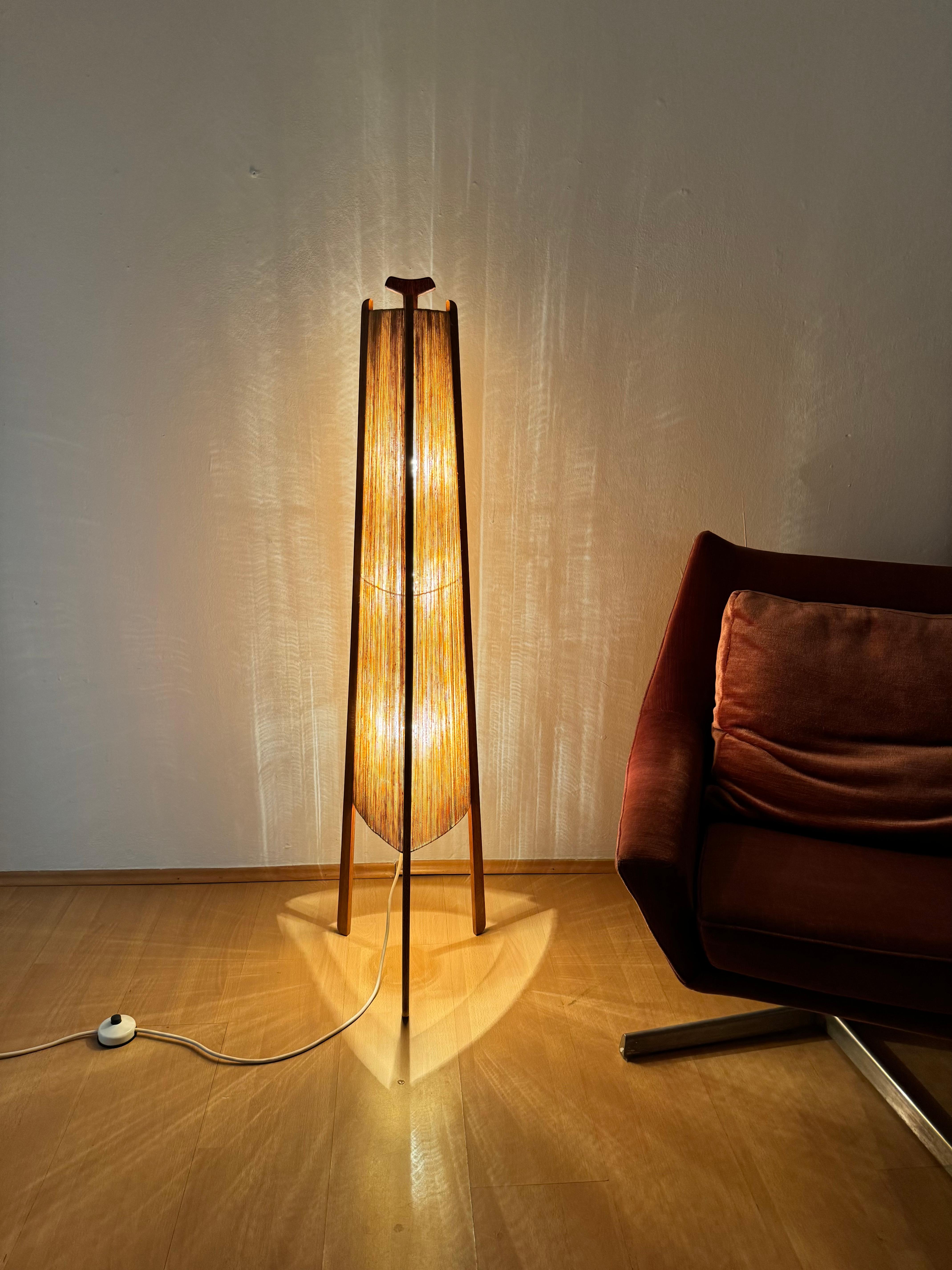 Lampada da terra in Sisal e Teak di Temde in vendita 5