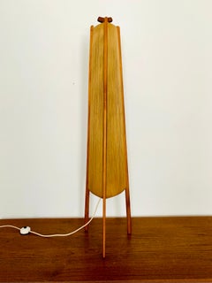 Lampada da terra in Sisal e Teak di Temde
