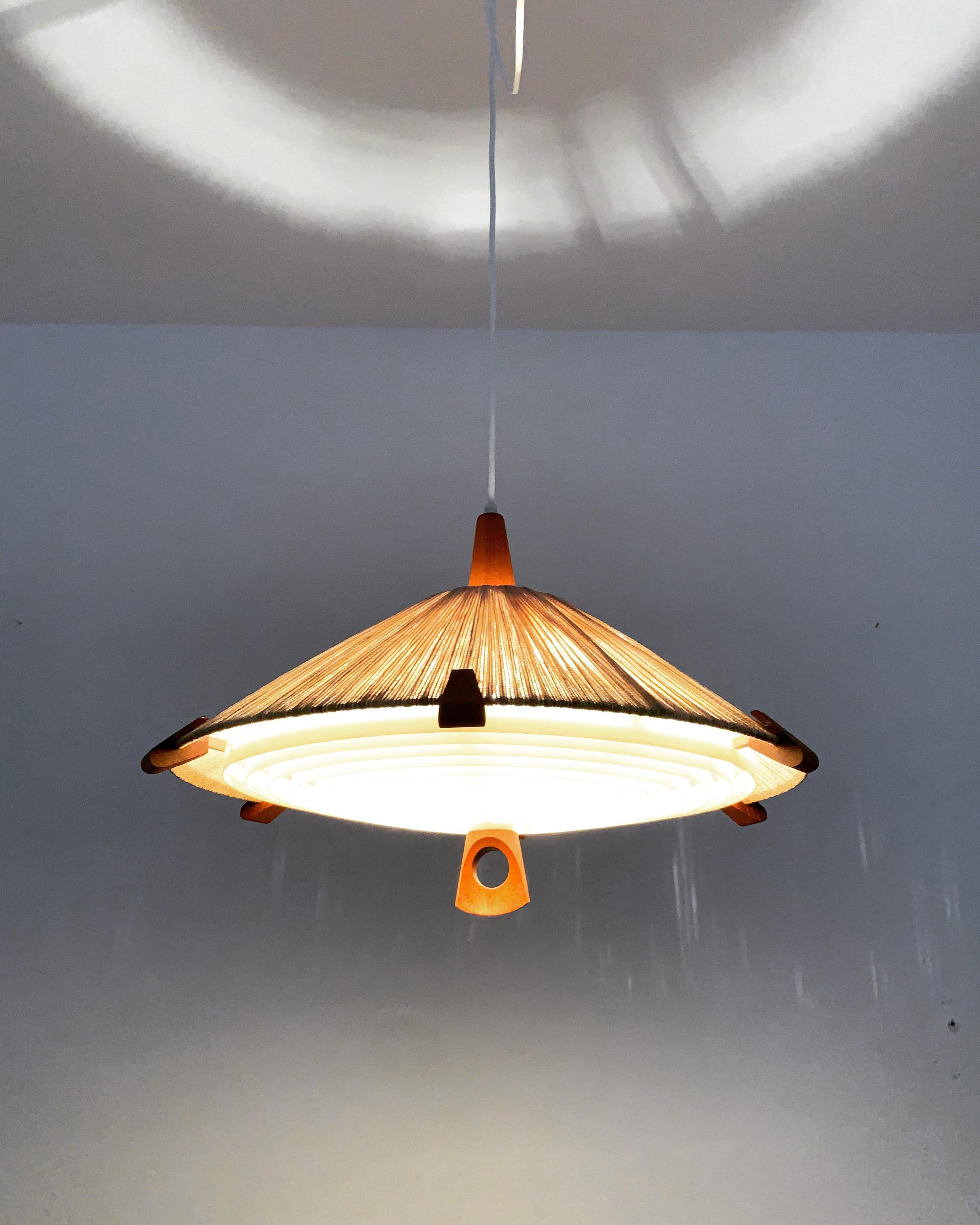 Lampada a sospensione in Sisal e Teak di Temde in vendita 1