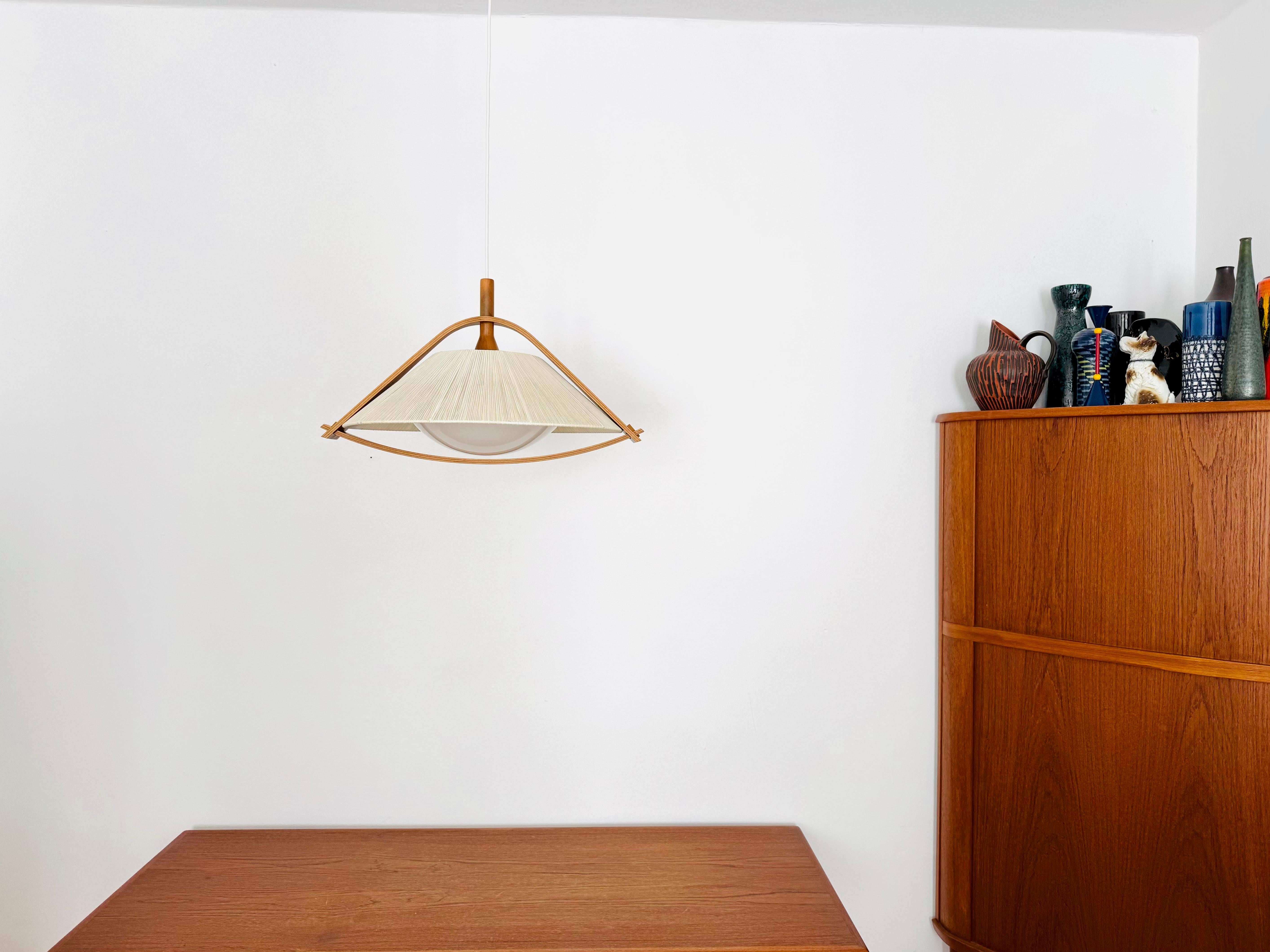 Lampada a sospensione in Sisal e Noce di Temde In condizioni buone a München, DE
