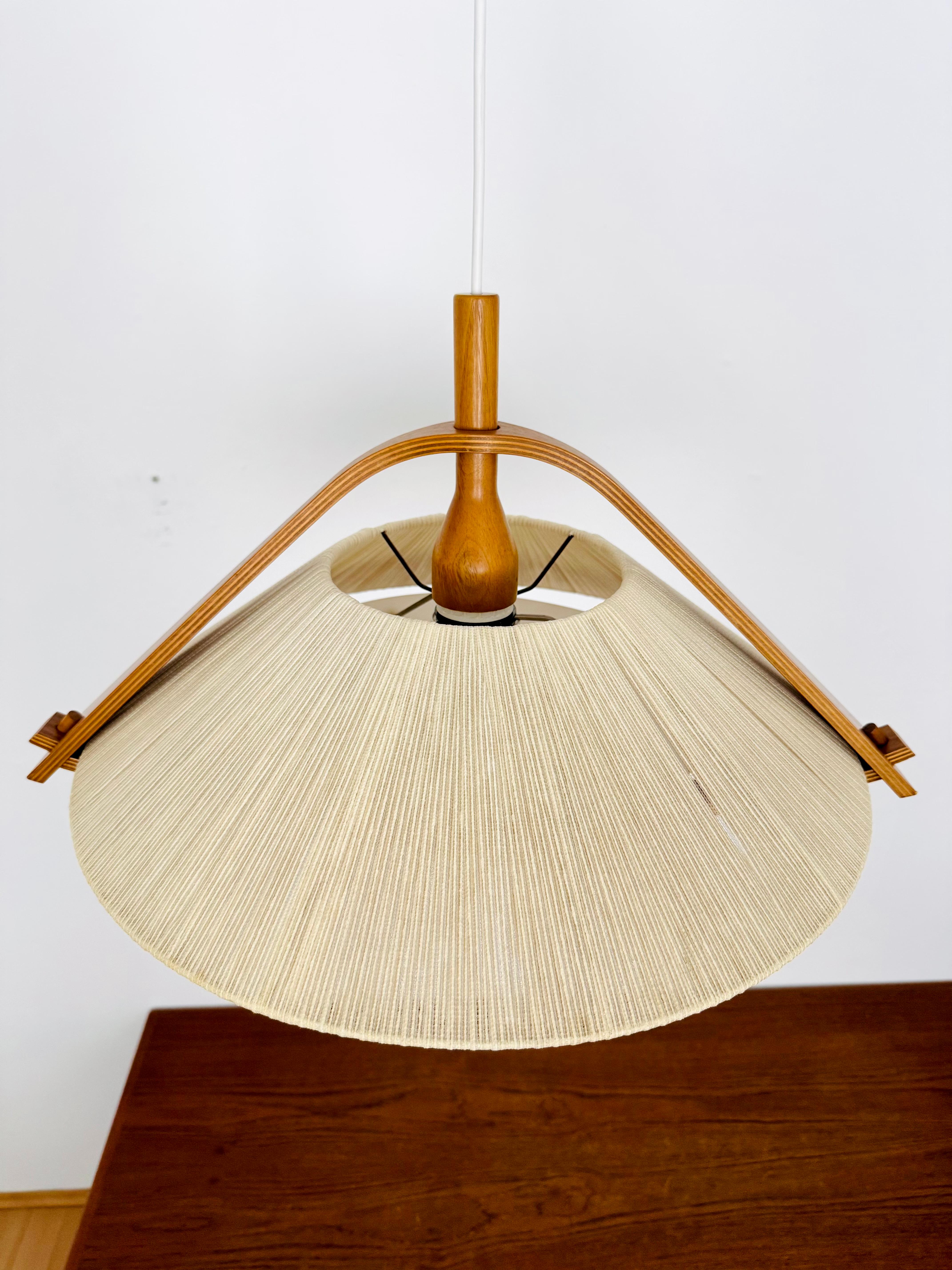 Lámpara colgante de sisal y nogal by Temde mediados del siglo XX en venta