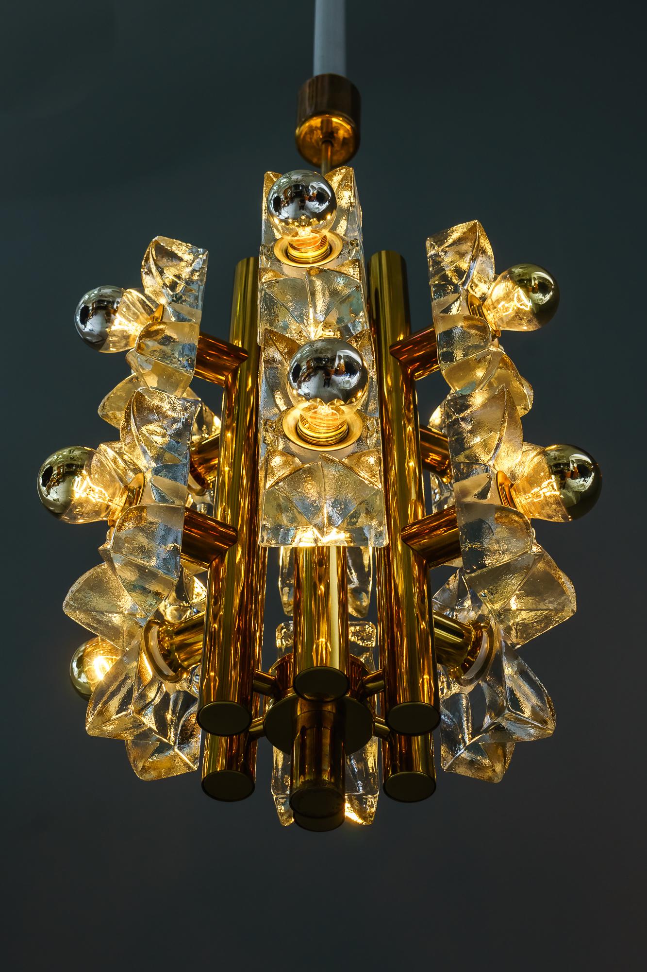 Sische Glass and Brass Chandelier, Vienna, circa 1960s For Sale 12