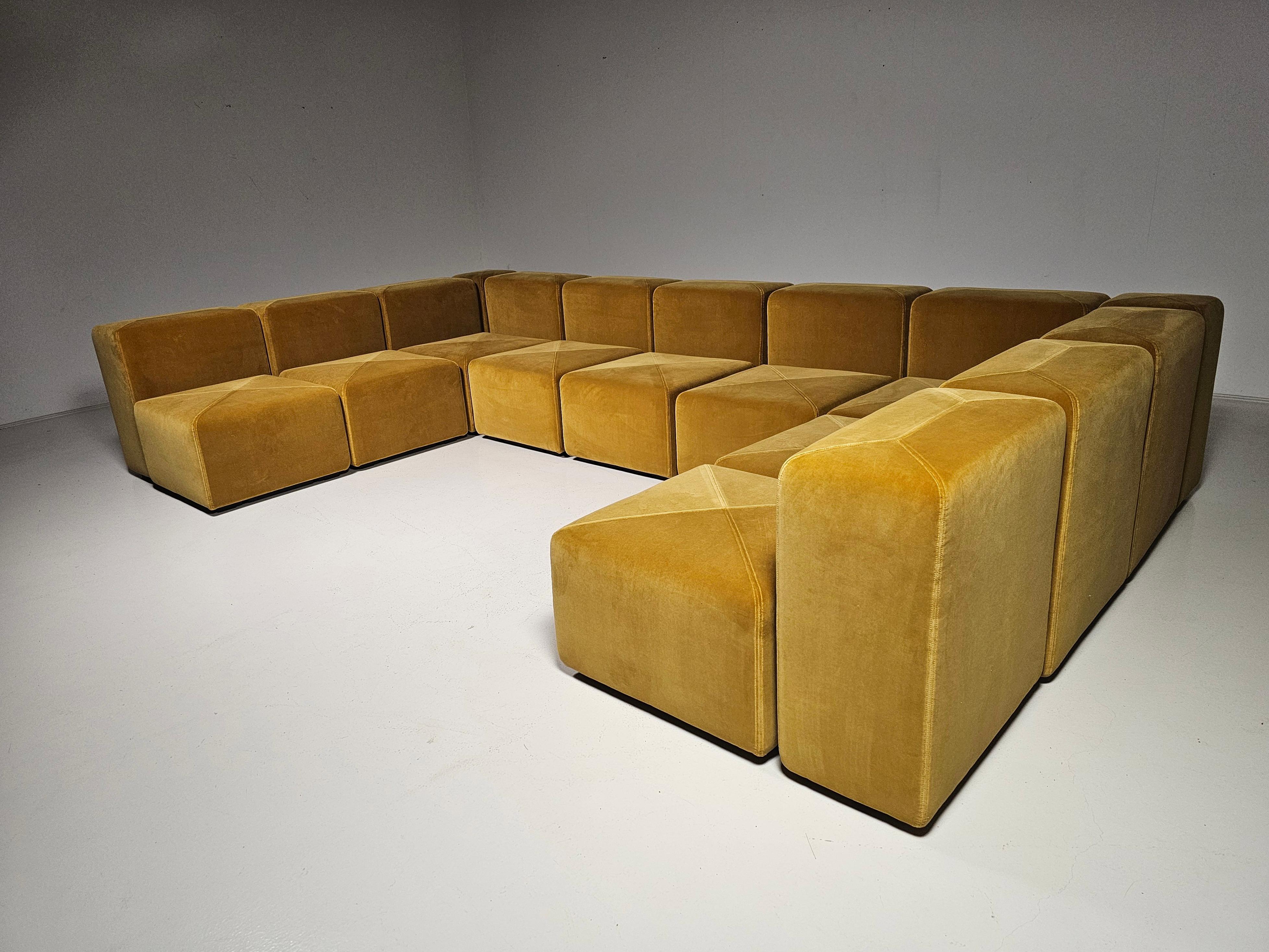 Européen Sistema 61 Modular Sofa by Giancarlo Piretti for Anonima Castelli, 1970s en vente