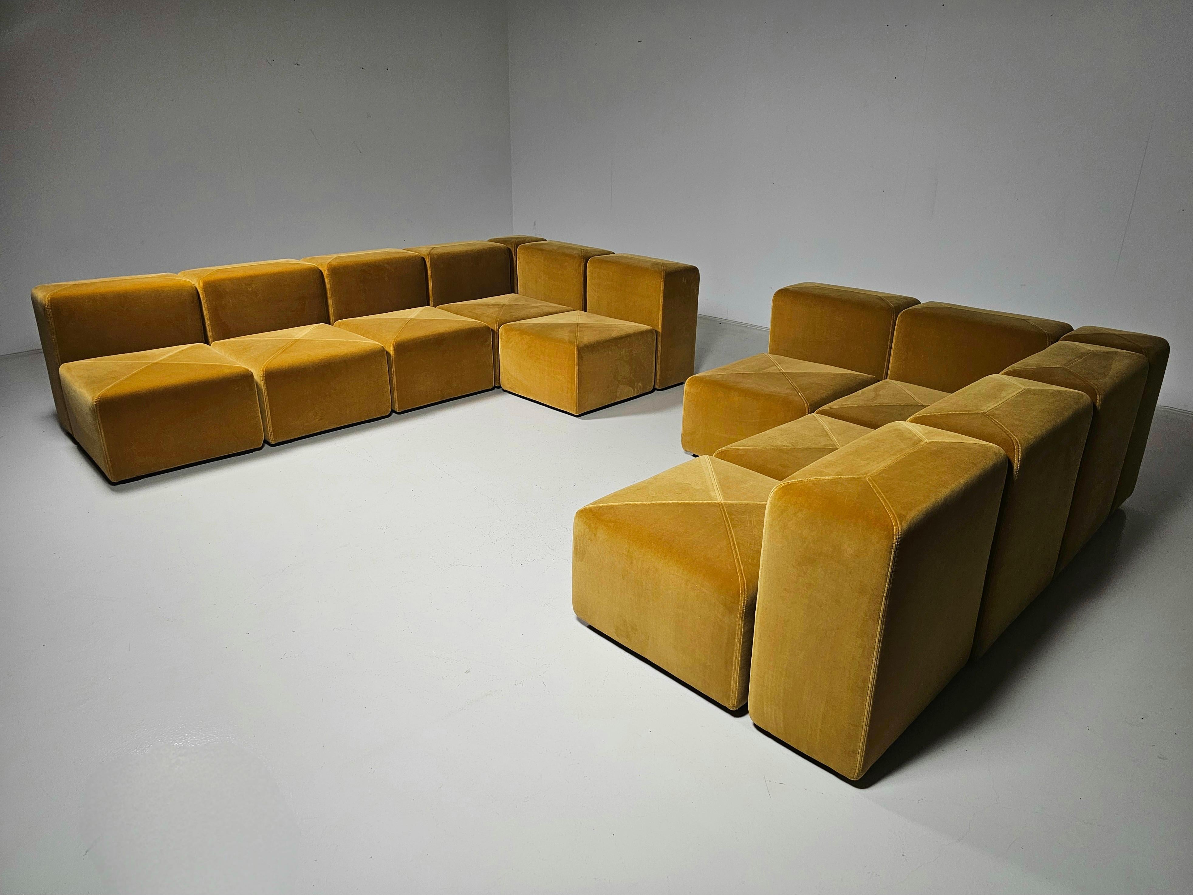 Sistema 61 Modular Sofa by Giancarlo Piretti for Anonima Castelli, 1970s Bon état - En vente à amstelveen, NL