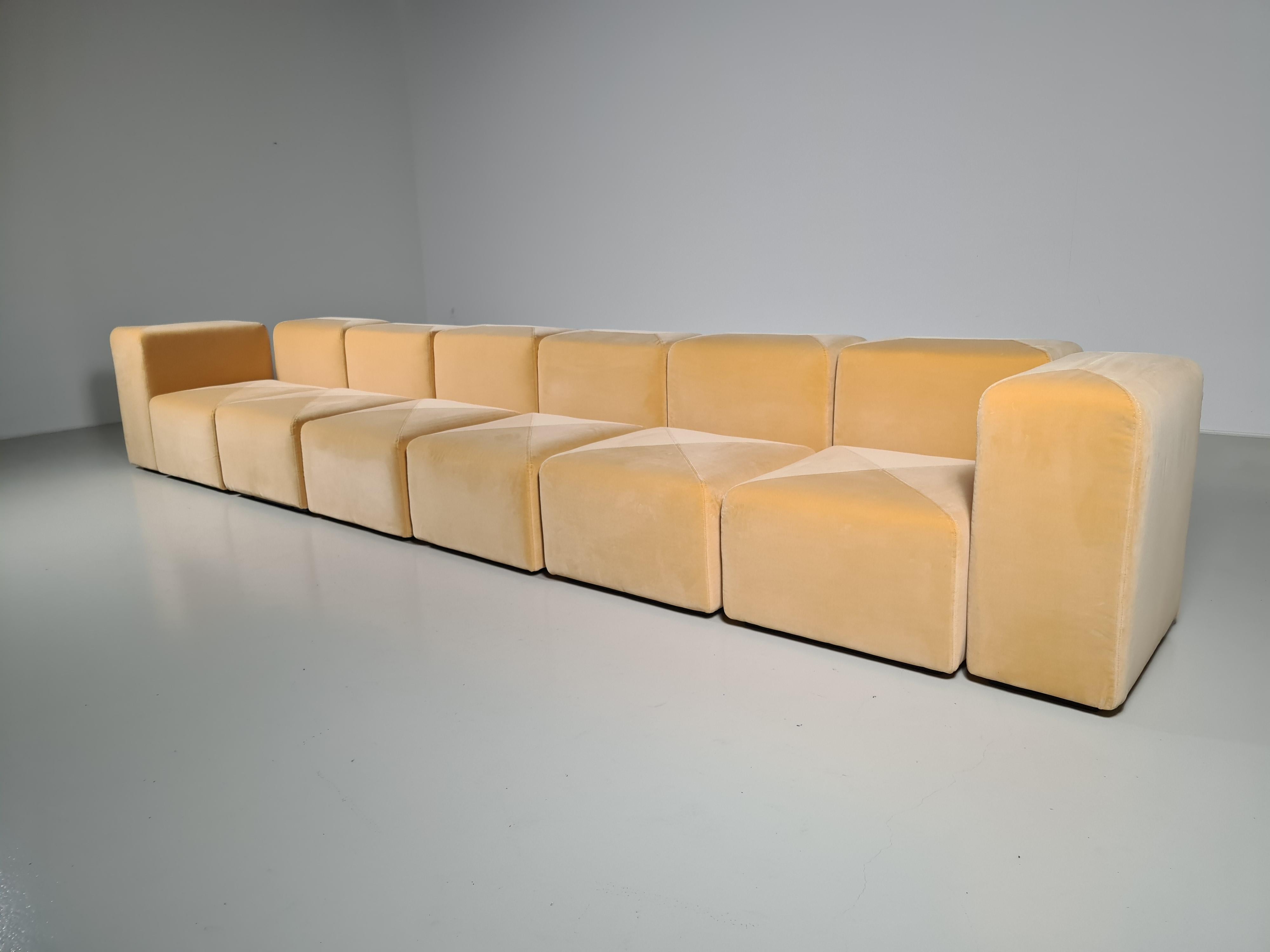 Sistema 61 Modular Sofa by Giancarlo Piretti for Anonima Castelli, 1970s For Sale 2