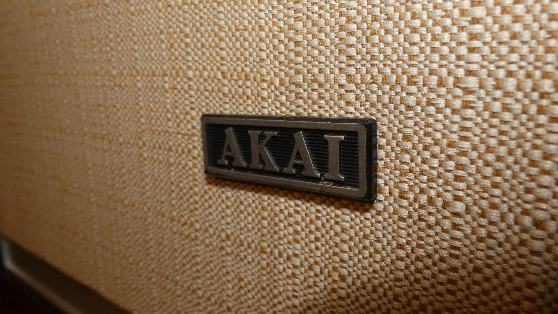 Sistema de 6 altavoces de 5 vías modelo Sw-170a de Akai Electric Co., Tokio 3