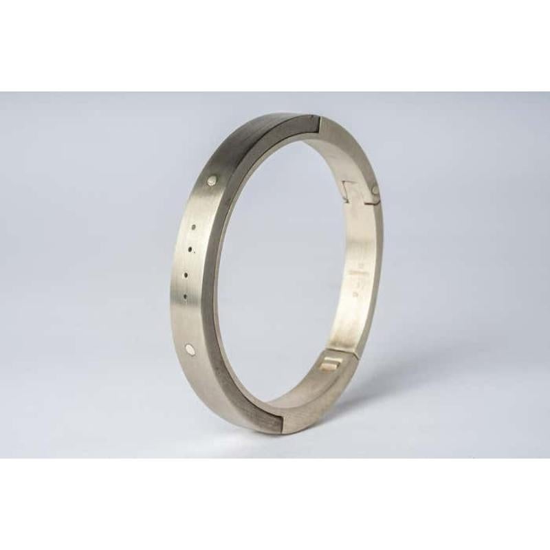 Sistema Bracelet v2 (4-Hole, 9mm, MA+MZ) In New Condition For Sale In Paris, FR