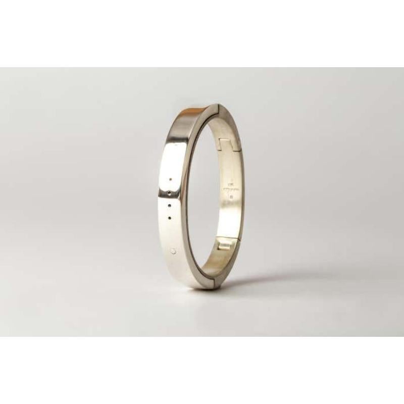 Sistema Bracelet v2 (4-hole, 9mm, MA+PA) In New Condition For Sale In Paris, FR