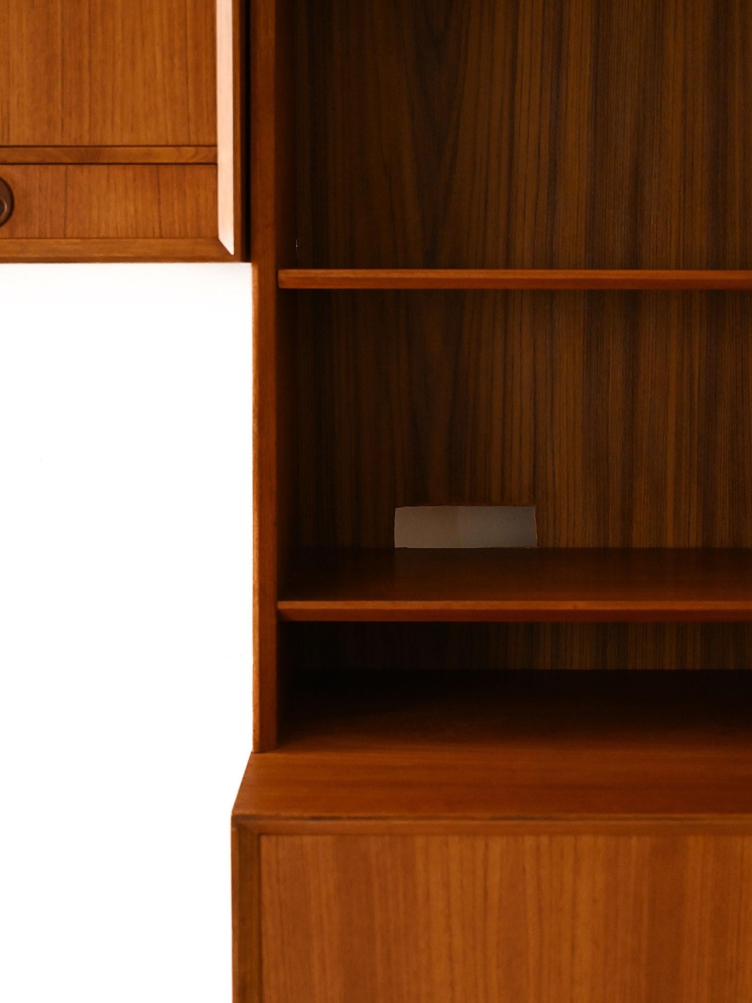 Mid-20th Century Sistema modulare scandinavo anni 60 in teak in vendita