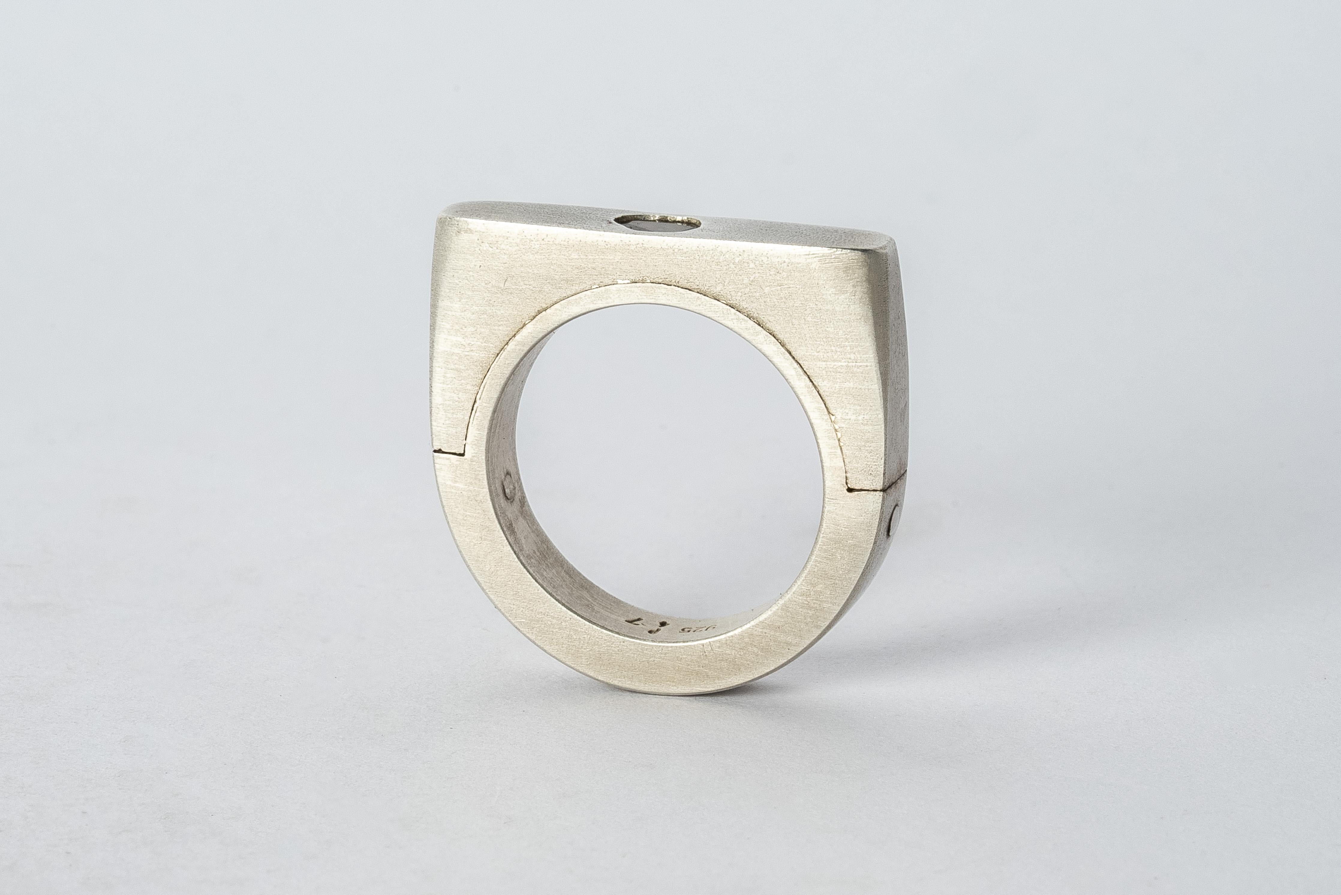 For Sale:  Sistema Ring (0.1 CT, Diamond Slab, Oval, 4mm, DA+DIA) 5