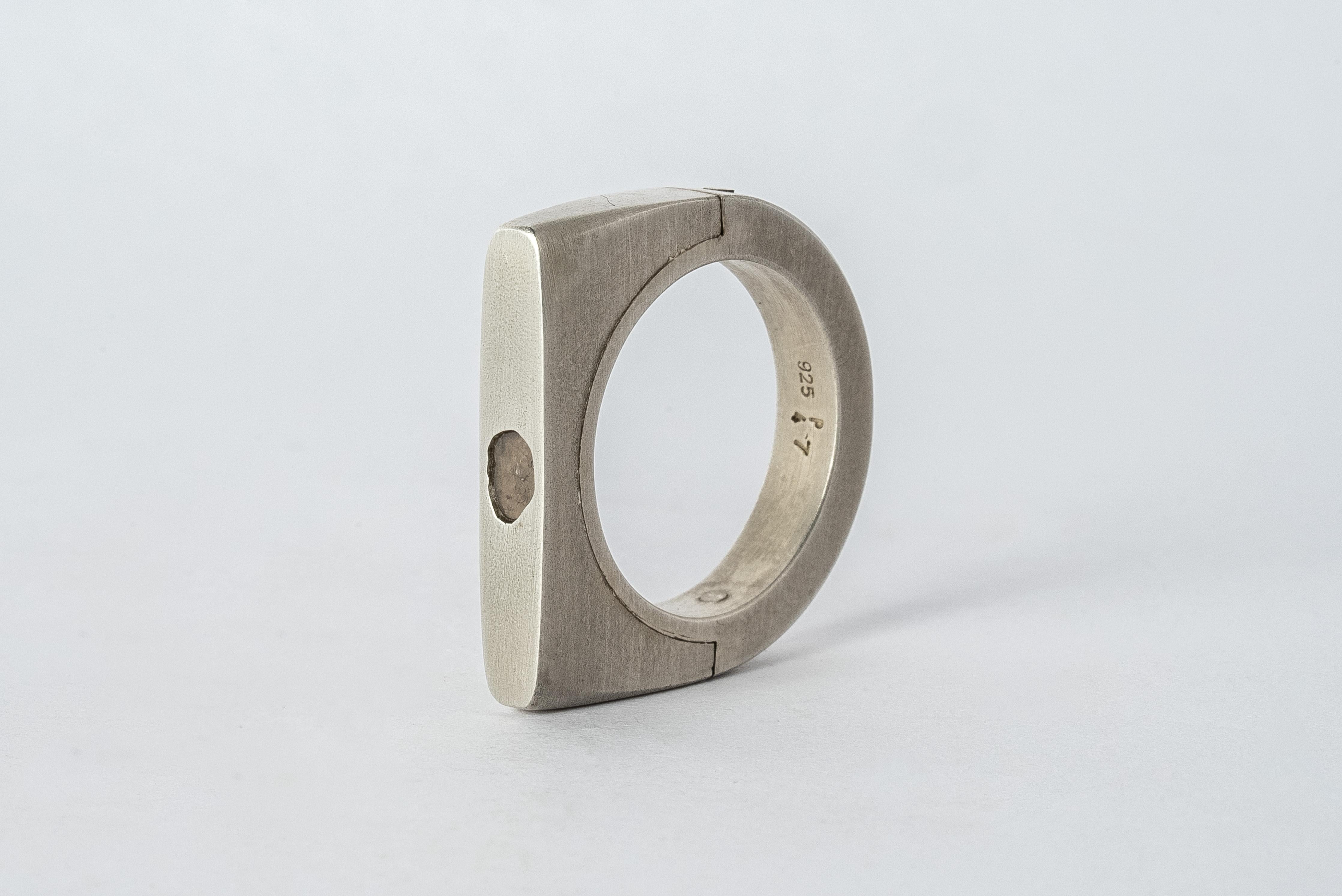 For Sale:  Sistema Ring (0.1 CT, Diamond Slab, Oval, 4mm, DA+DIA) 6