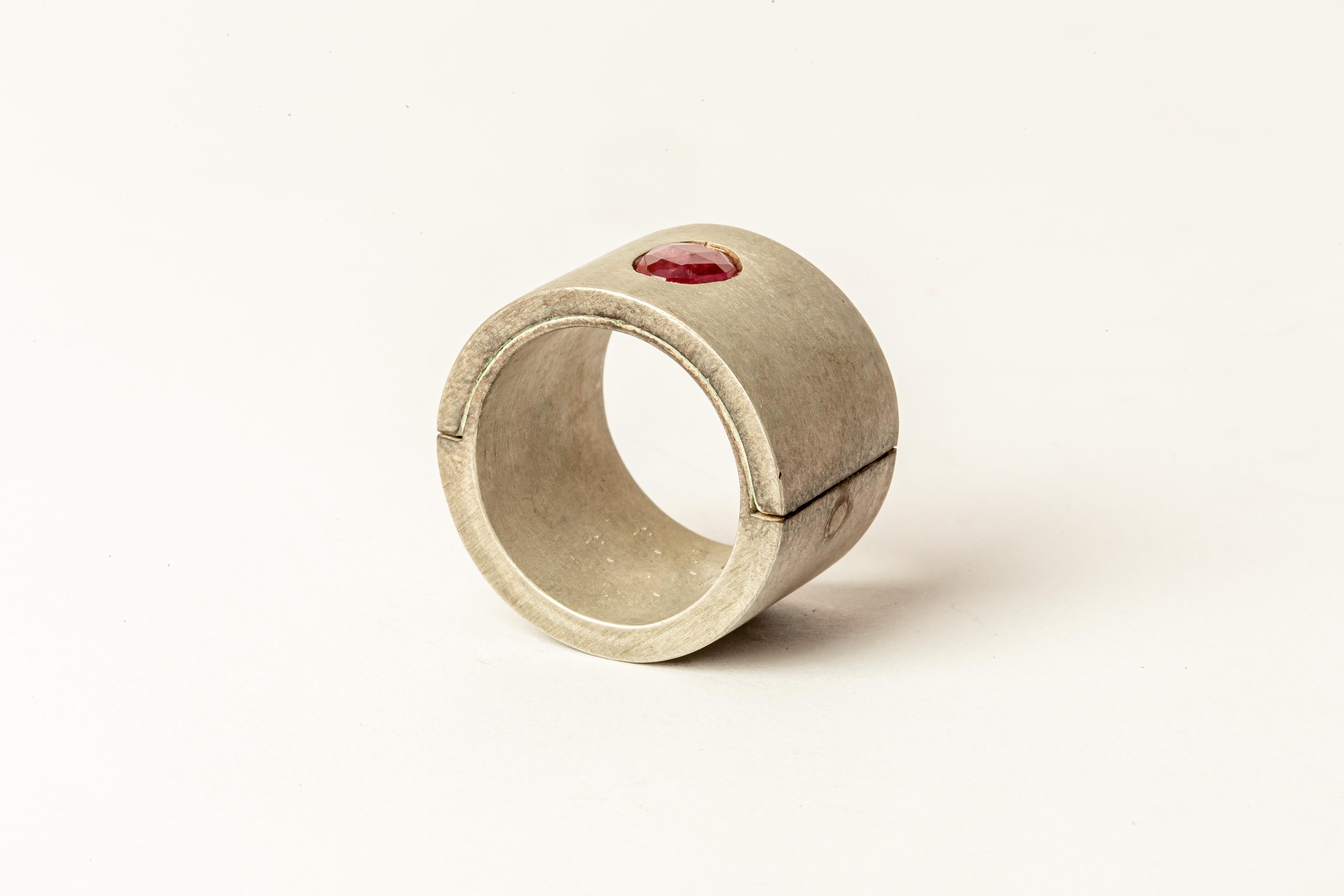 For Sale:  Sistema Ring (0.6 CT, Single Ruby Slice, 17mm, DA+RUB) 6