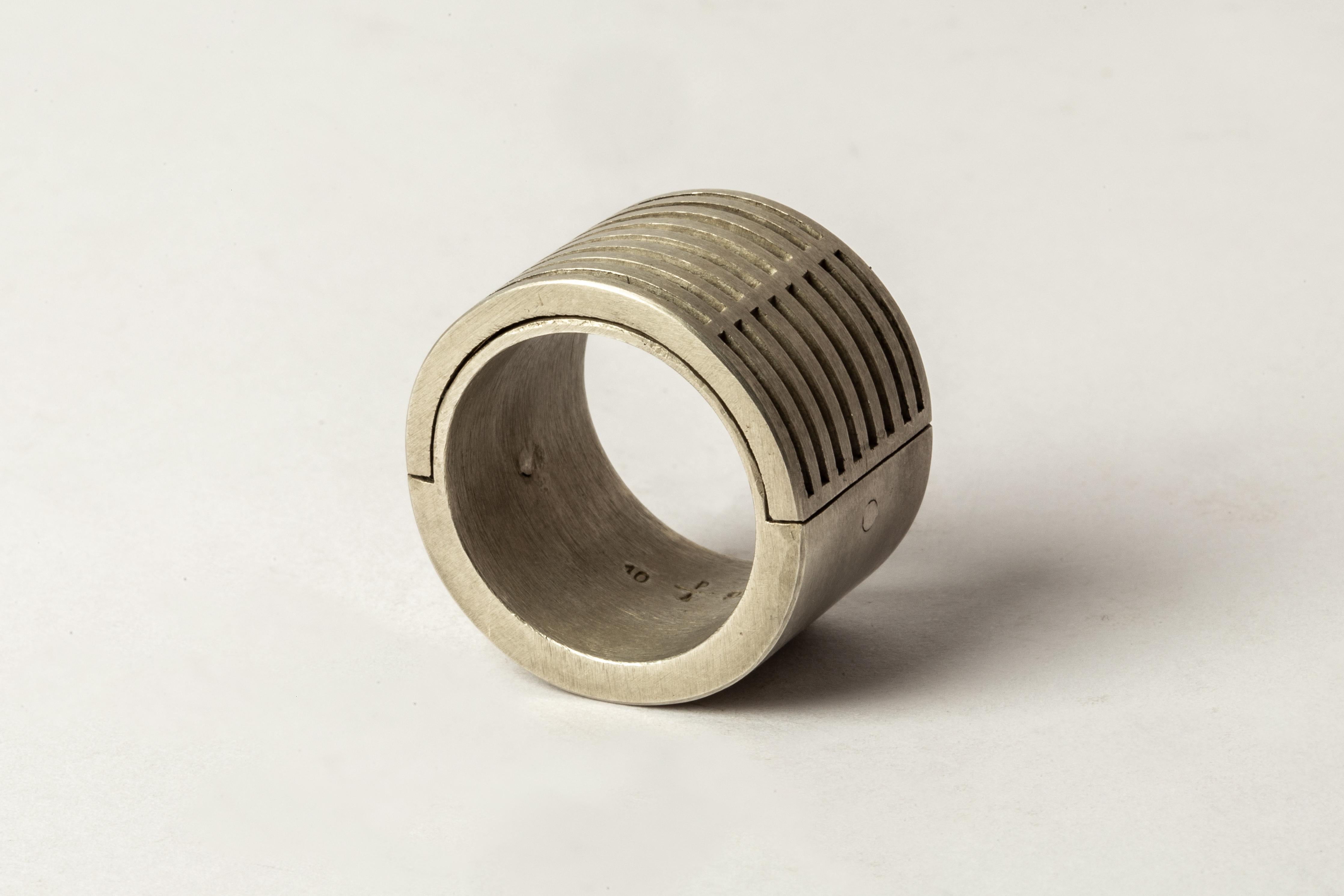 For Sale:  Sistema Ring (Deco-Slits, Layered, 17mm, DA+PA) 6