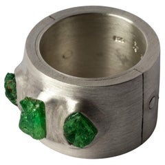 Bague Sistema surfaceterrestre, 3 grenats verts, 17 mm, MA+GAR)