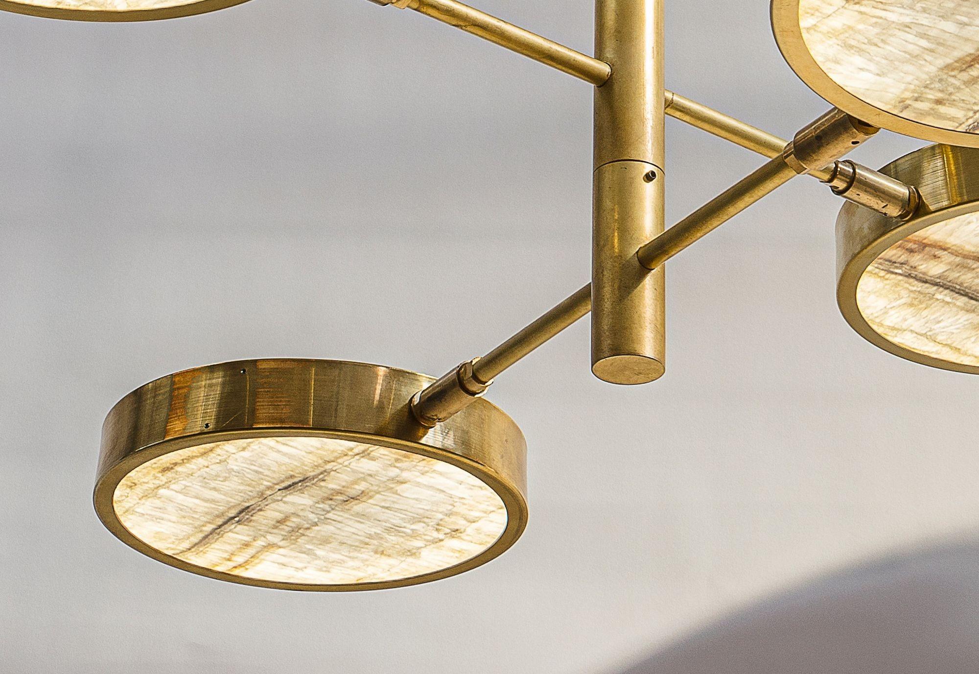 Lampadario Sistema Solare, Piattelli Design, Onice avorio e ottone, 4 paralumi in vendita 5