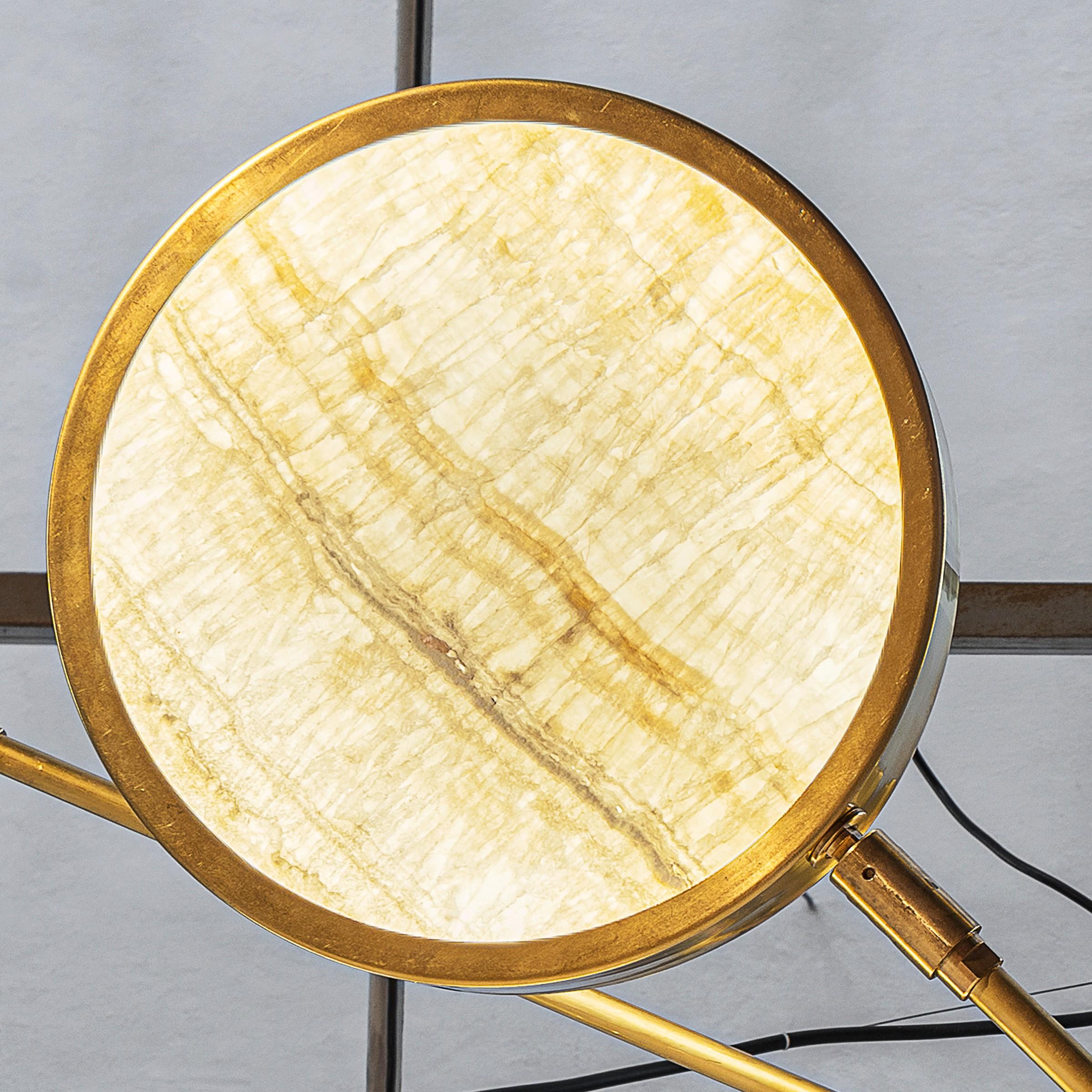 Sistema Solare, Luxury Ivory Onyx and Brass 8 Rotating Orbitale Arms Chandelier For Sale 1