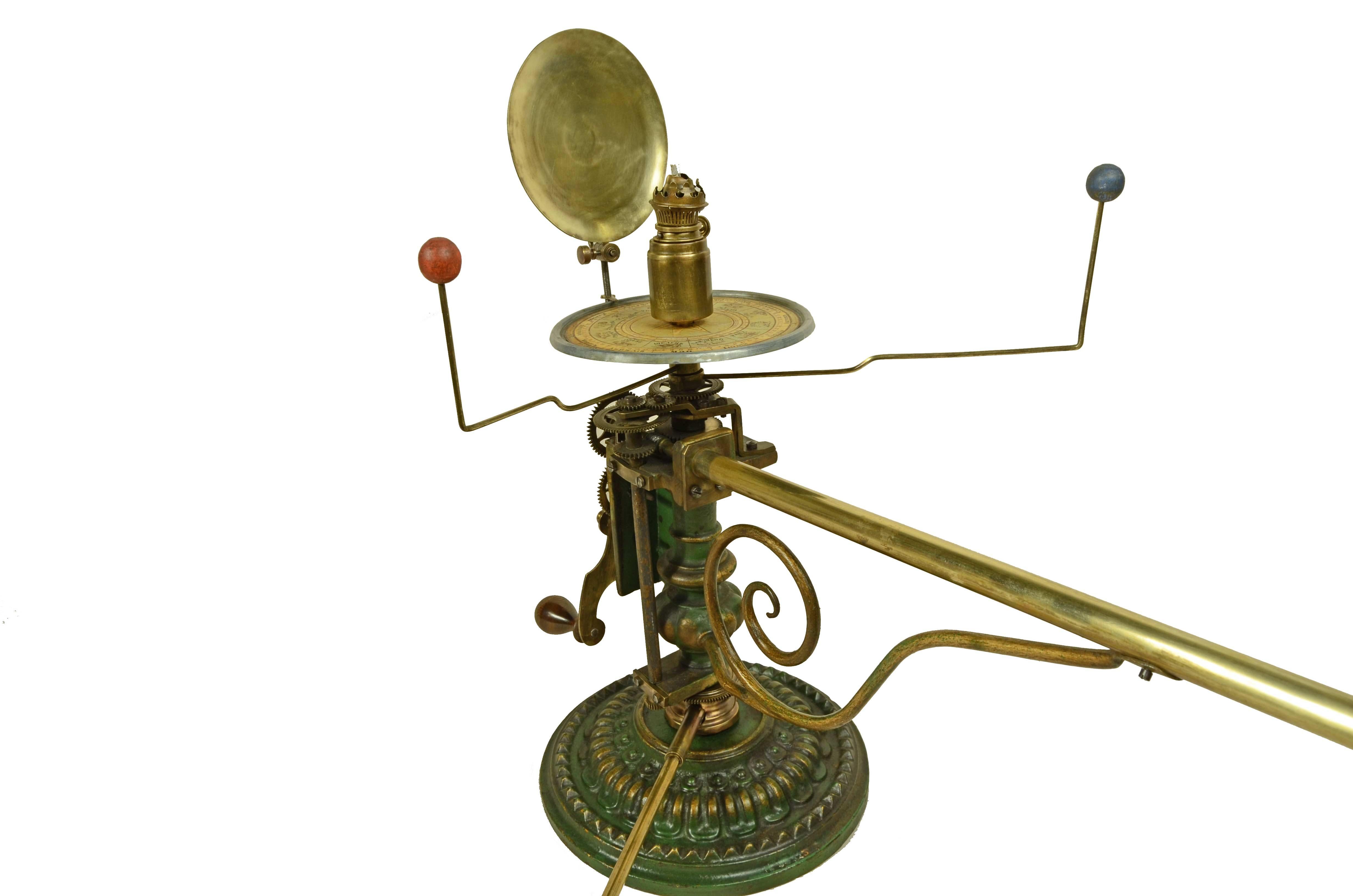 Sistema solare meccanico con Sole, Mercurio, Venere, Terra, Luna e Marte 1870 in vendita 6