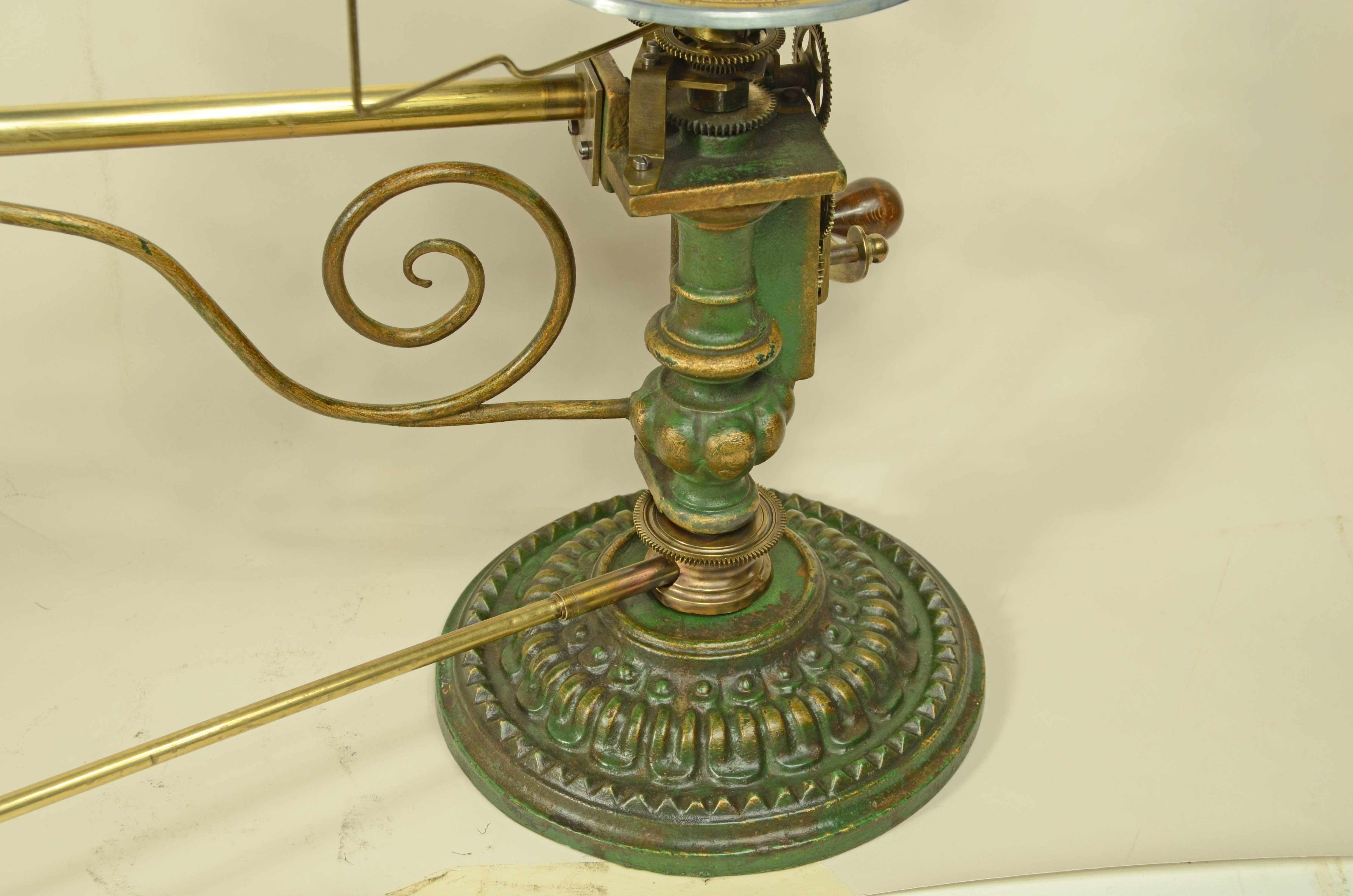 Metallo Sistema solare meccanico con Sole, Mercurio, Venere, Terra, Luna e Marte 1870 in vendita