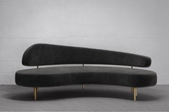 SITIERA_01 Ébano Velvet Upholstered 3-seater Sofa with Aged Bronze Legs