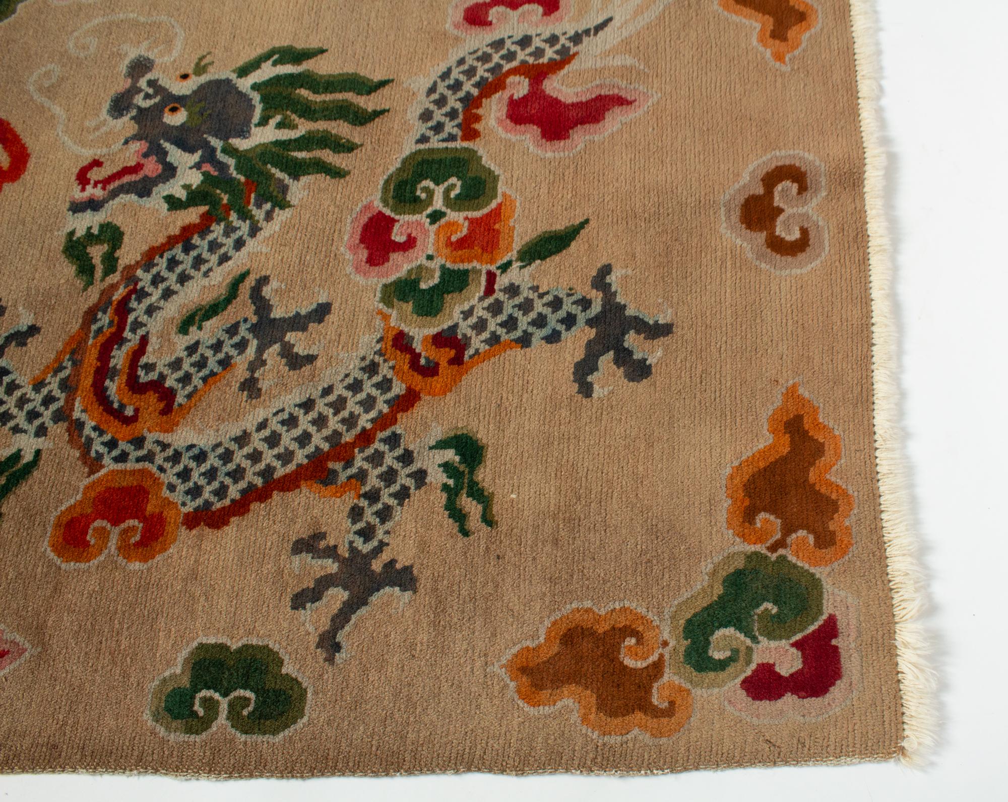 Sitting and Sleeping Tibetan Khaden Rug with Dragon and Cloud Motifs in Wool In Good Condition In Stockholm, SE