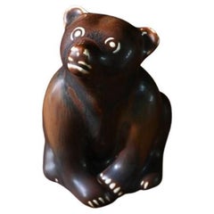 Figurine d'ours assis en céramique de Gunnar Nylund