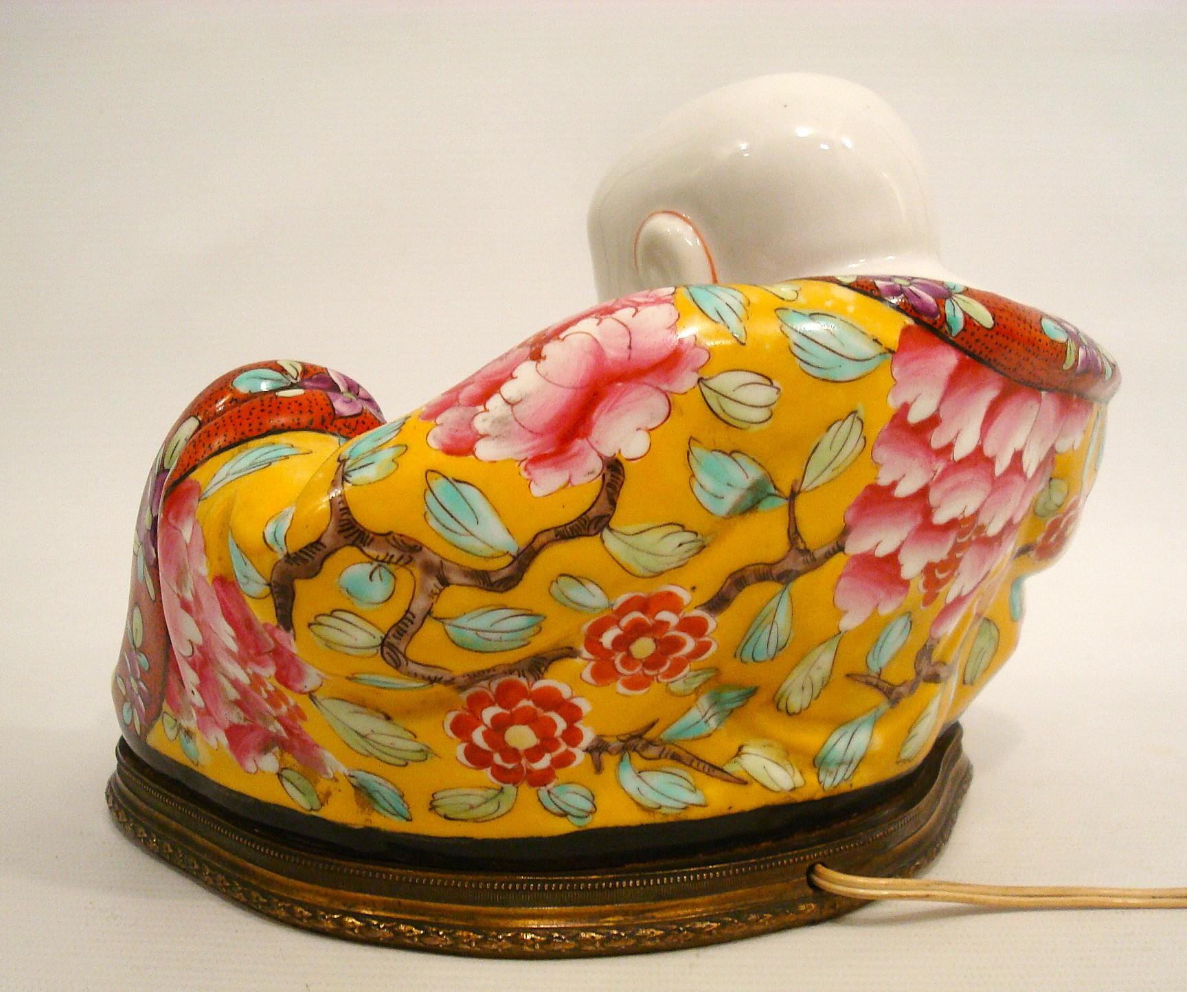 Sitzender Buddha Perzellan Nachtlampe, Französisch Chinoiserie 1900's im Angebot 5