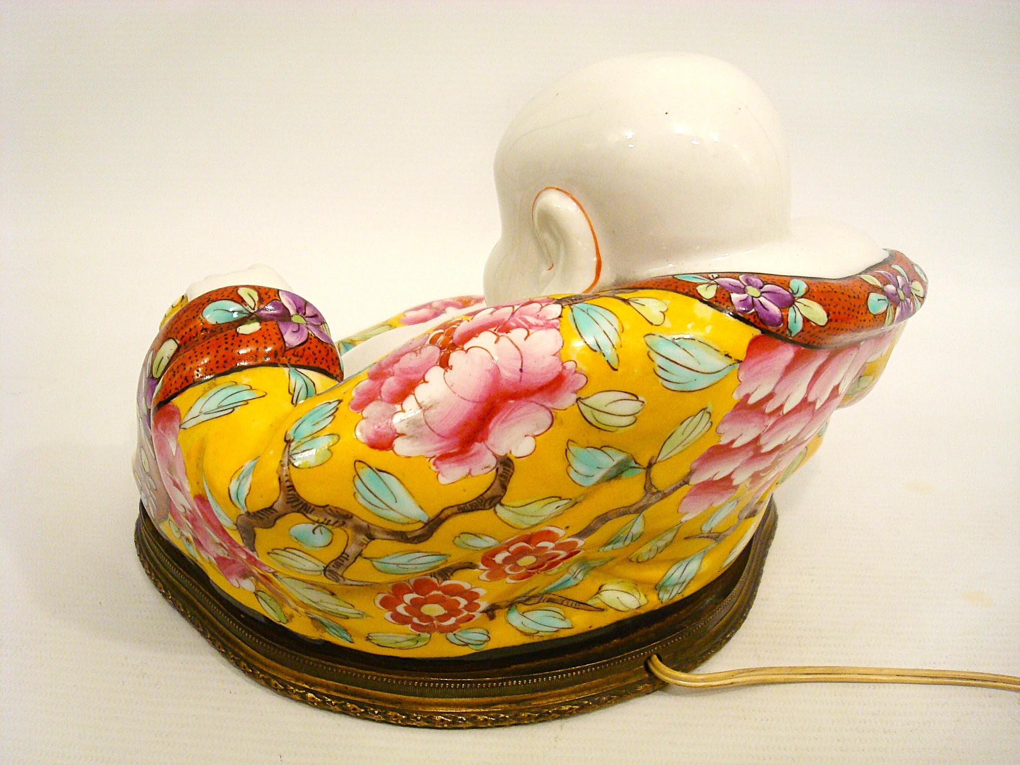 Sitzender Buddha Perzellan Nachtlampe, Französisch Chinoiserie 1900's im Angebot 6