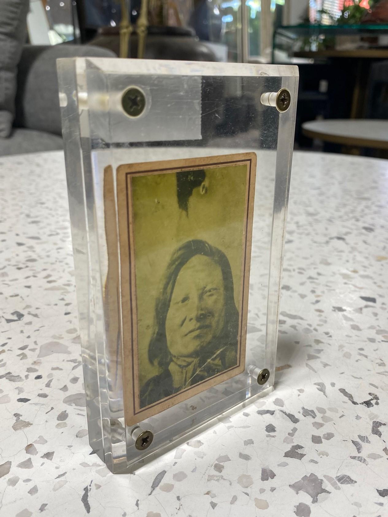 Sitting Bull, signierte Porträtfotografie der indianischen Ureinwohner Nord- und Südamerikas, Schrank Card im Angebot 4