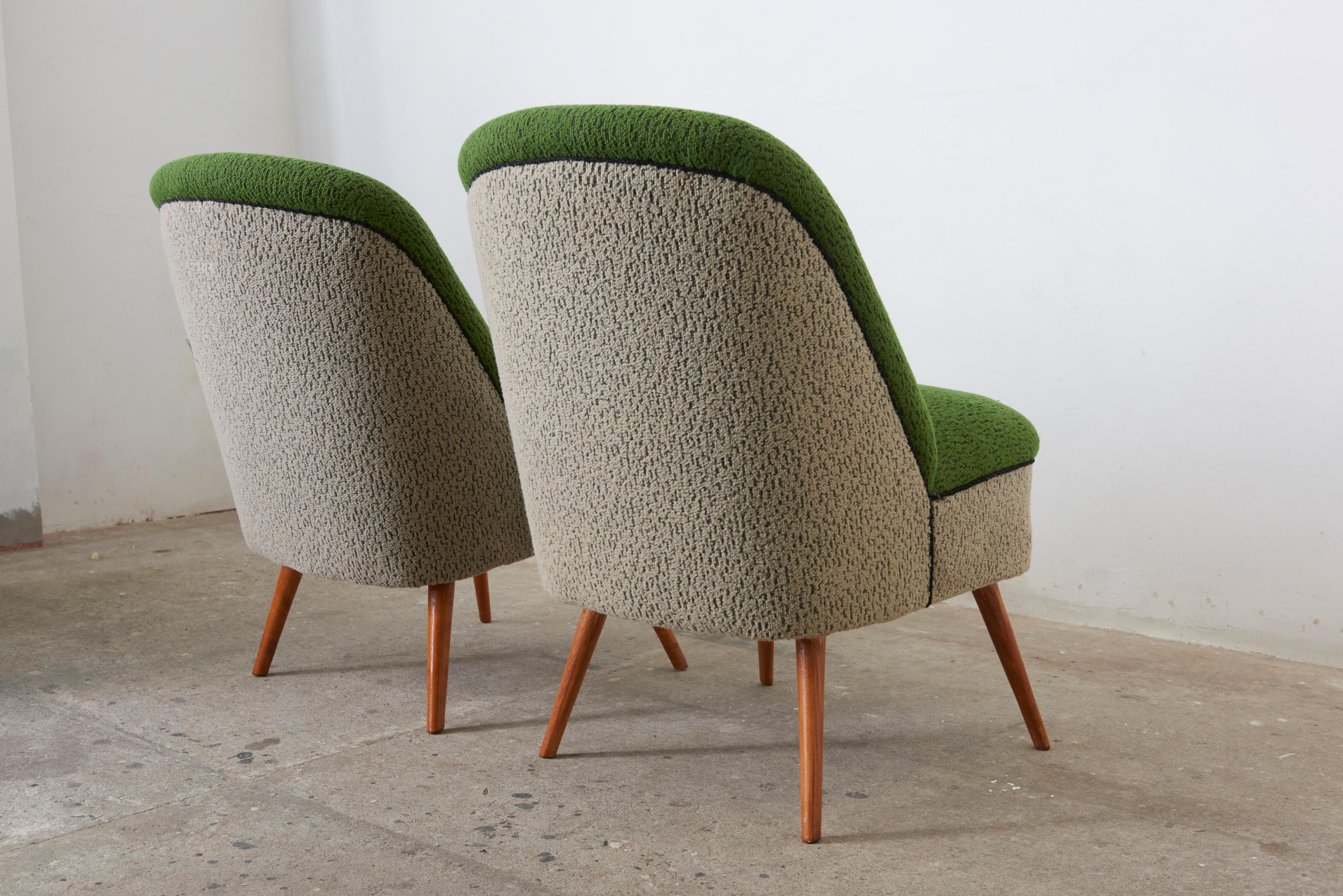 Hand-Crafted Sitting Group of Green and Gray 1950s Coctail Lounge Chairs, Switzerland