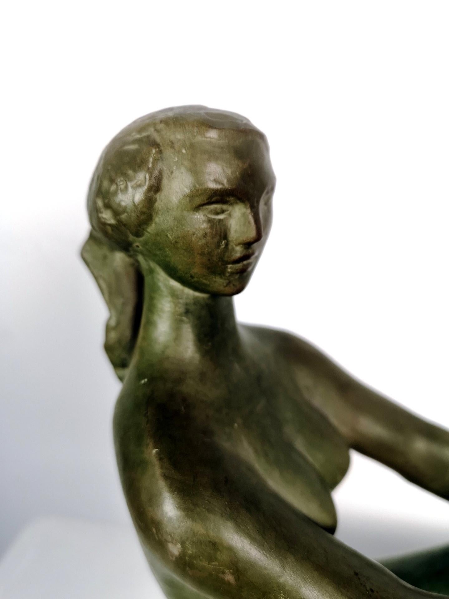 Terracotta Scultura in ceramica terracotta Sitting Nude di Somogyi, anni '60 in vendita