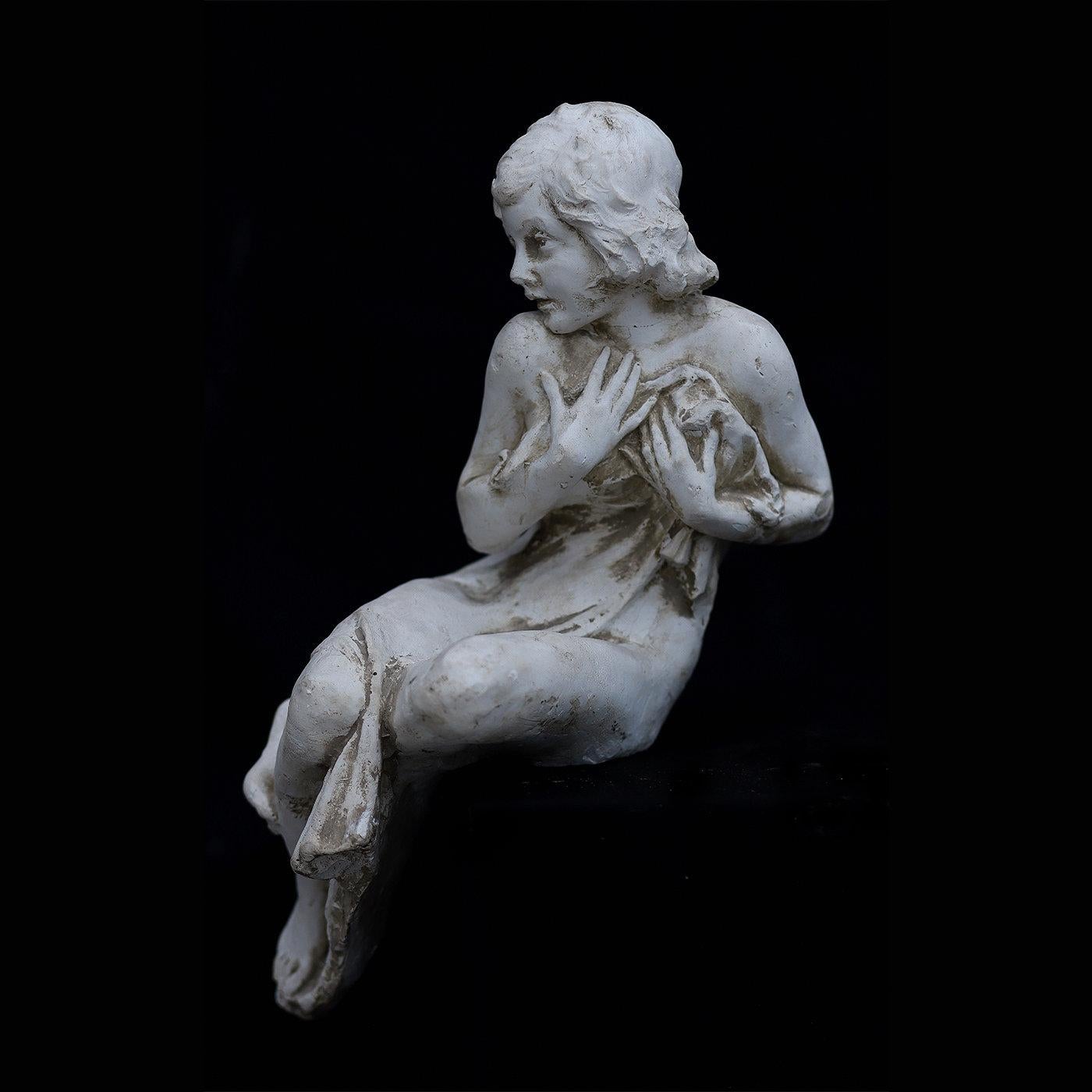 Sitzende Frau, Skulptur (Italienisch) im Angebot