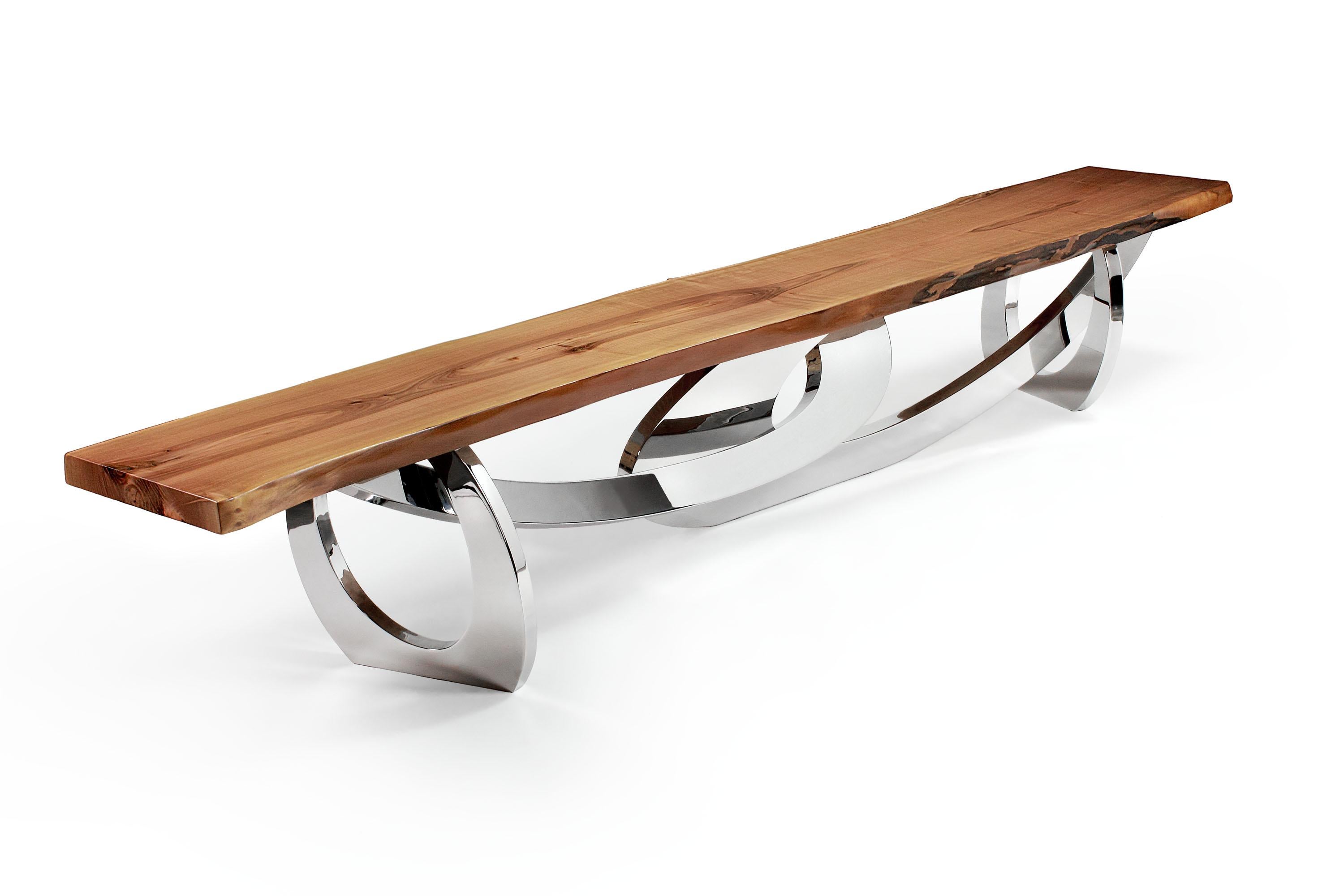 Sitz! Panchina in Wood Wood e acciaio inossidabile lucidato di Barberini & Gunnell
Edizione limitata di 15 copie + 2 AP + 1 p.
Dimensioni: P 56 x L 300 x H 48 cm. 
Materiali: Acciaio inossidabile lucidato a specchio e legno massiccio.

Edizione