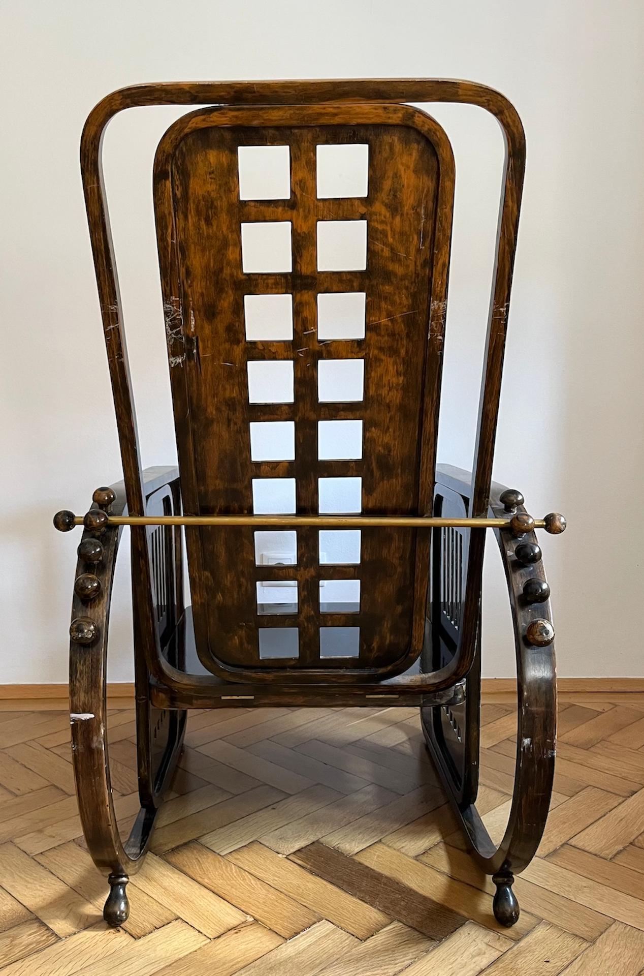 Object: Armchair (