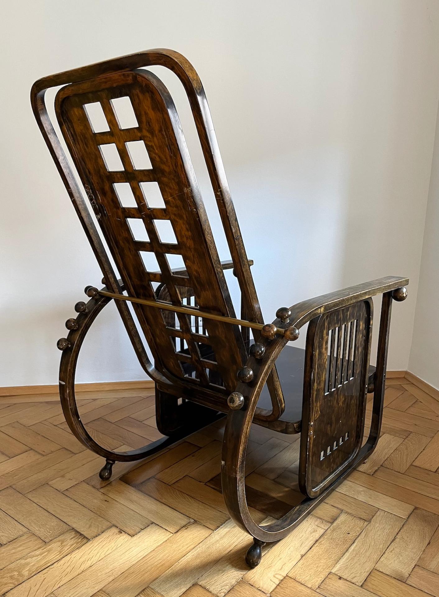 Sitzmaschine von Prof. Josef Hoffmann, Modell 670, Jacob & Josef Kohn For Sale 1