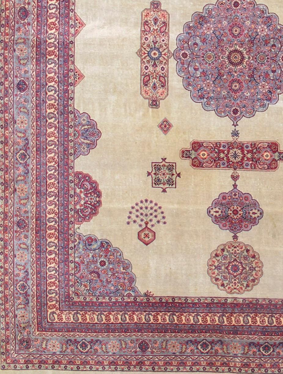 Hand-Knotted Sivas Carpet For Sale