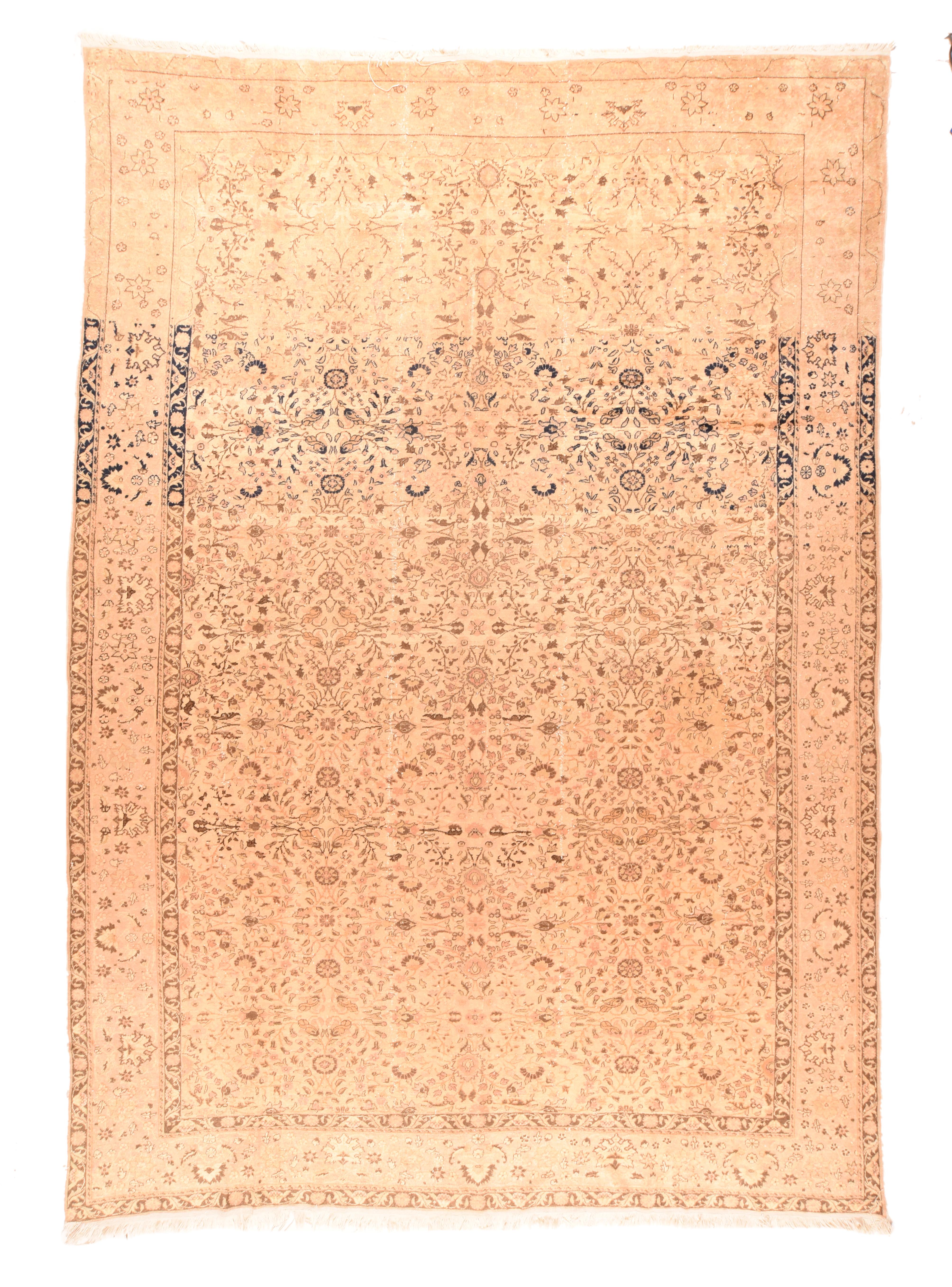 Sivas Rug In Excellent Condition For Sale In New York, NY