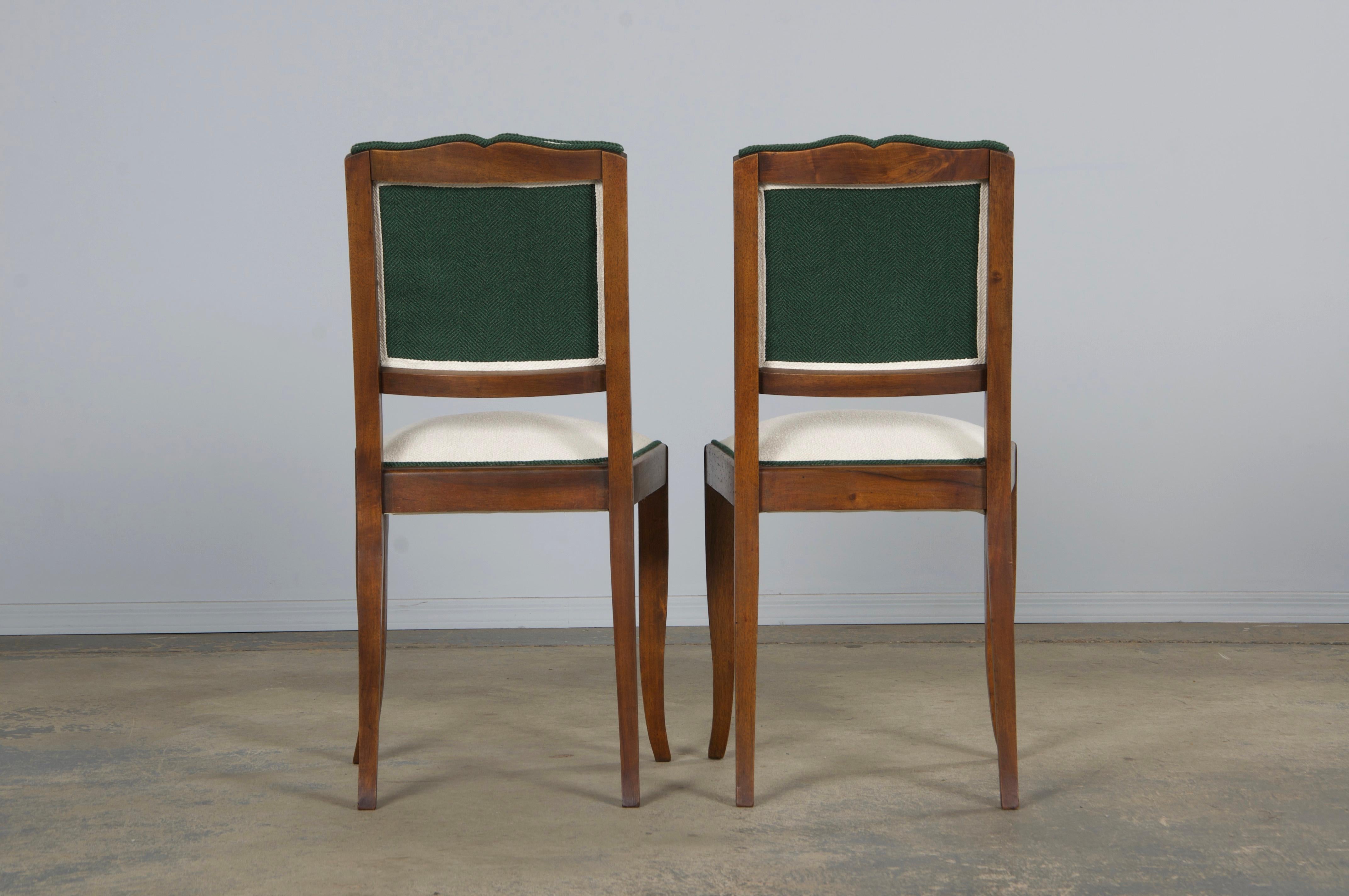 Six chaises de salle à manger françaises Art Déco des années 1920 à dossier moustachu, en blanc Off-White et vert en vente 12