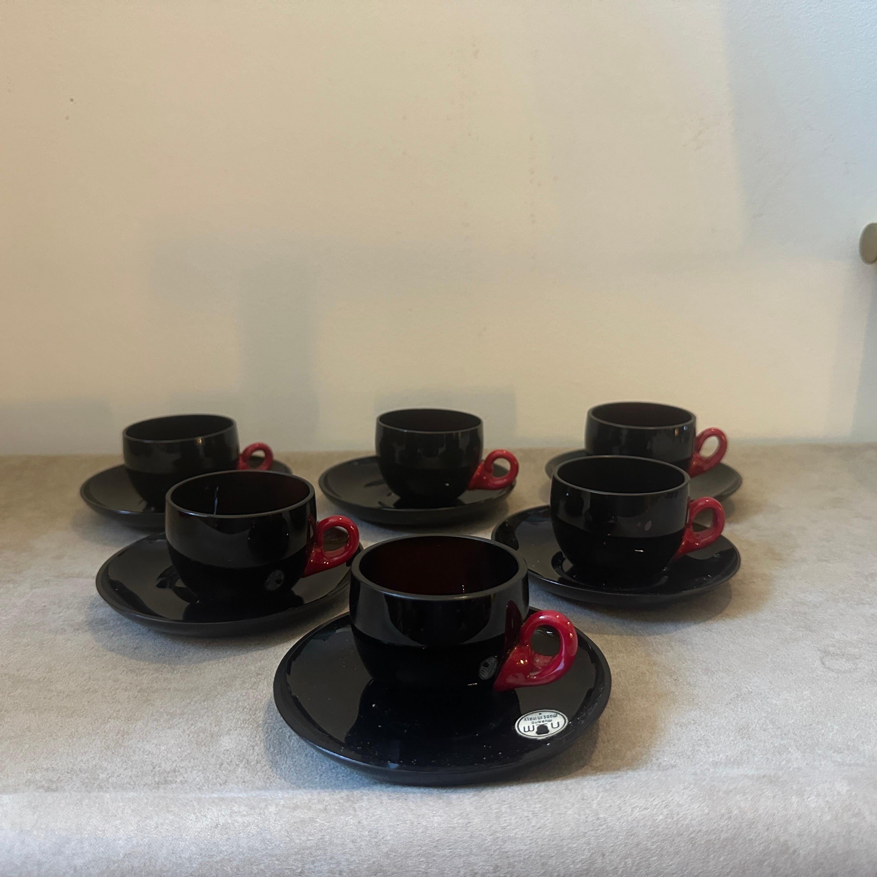 Italian Six 1930 Art Deco Red and Black Murano Glass Coffee Cups by Napoleone Martinuzzi