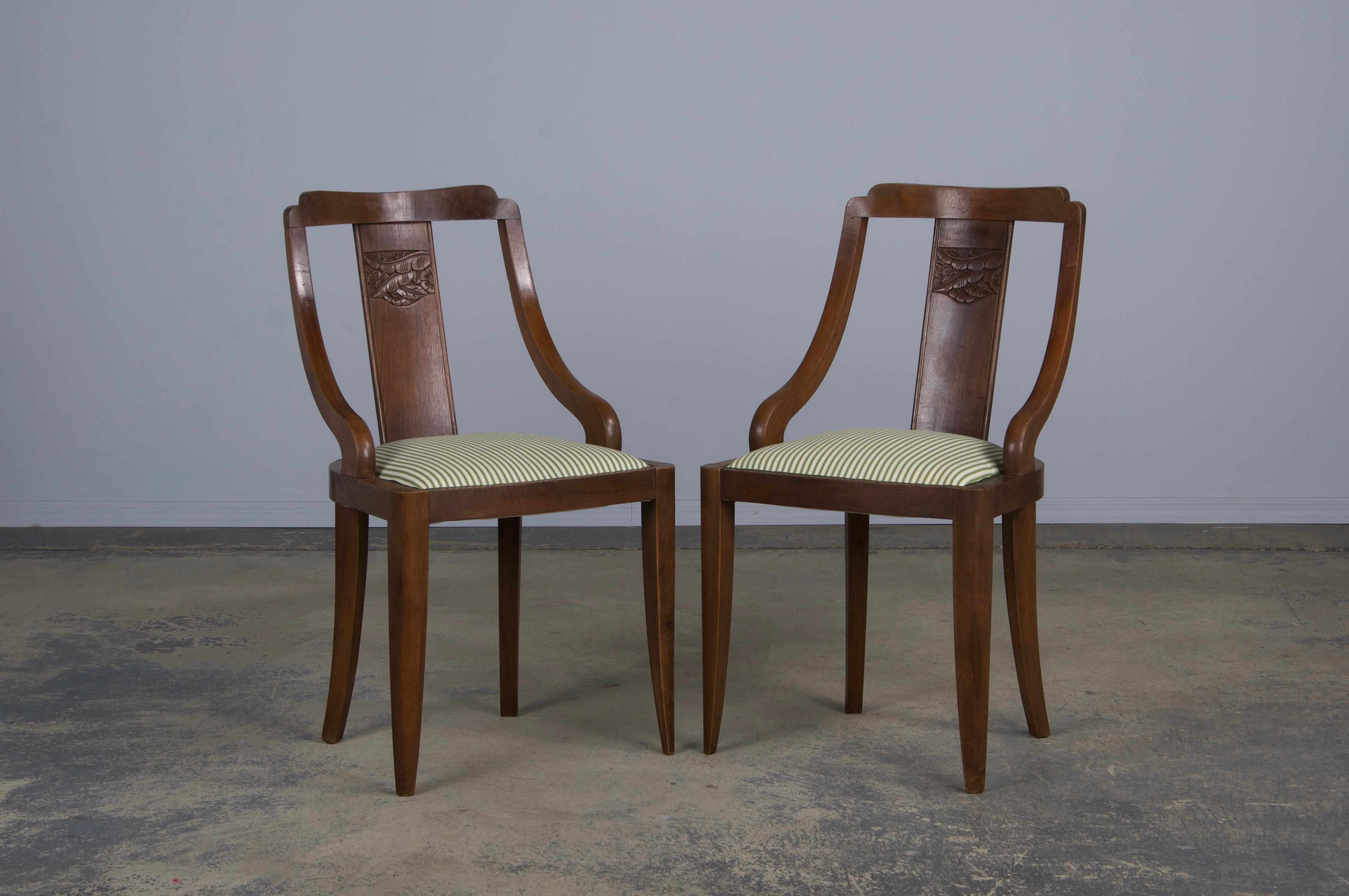 Six 1930s French Art Deco Gondola Walnut Dining Chairs W/ Striped Green Fabric For Sale 1