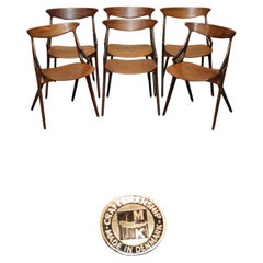 SEI SEDIE DEL 1959 COMPLETAMENTE STAMPATE DI ARNE HOVMAND OLSEN PER MOGENS KOLD MODELLO 71